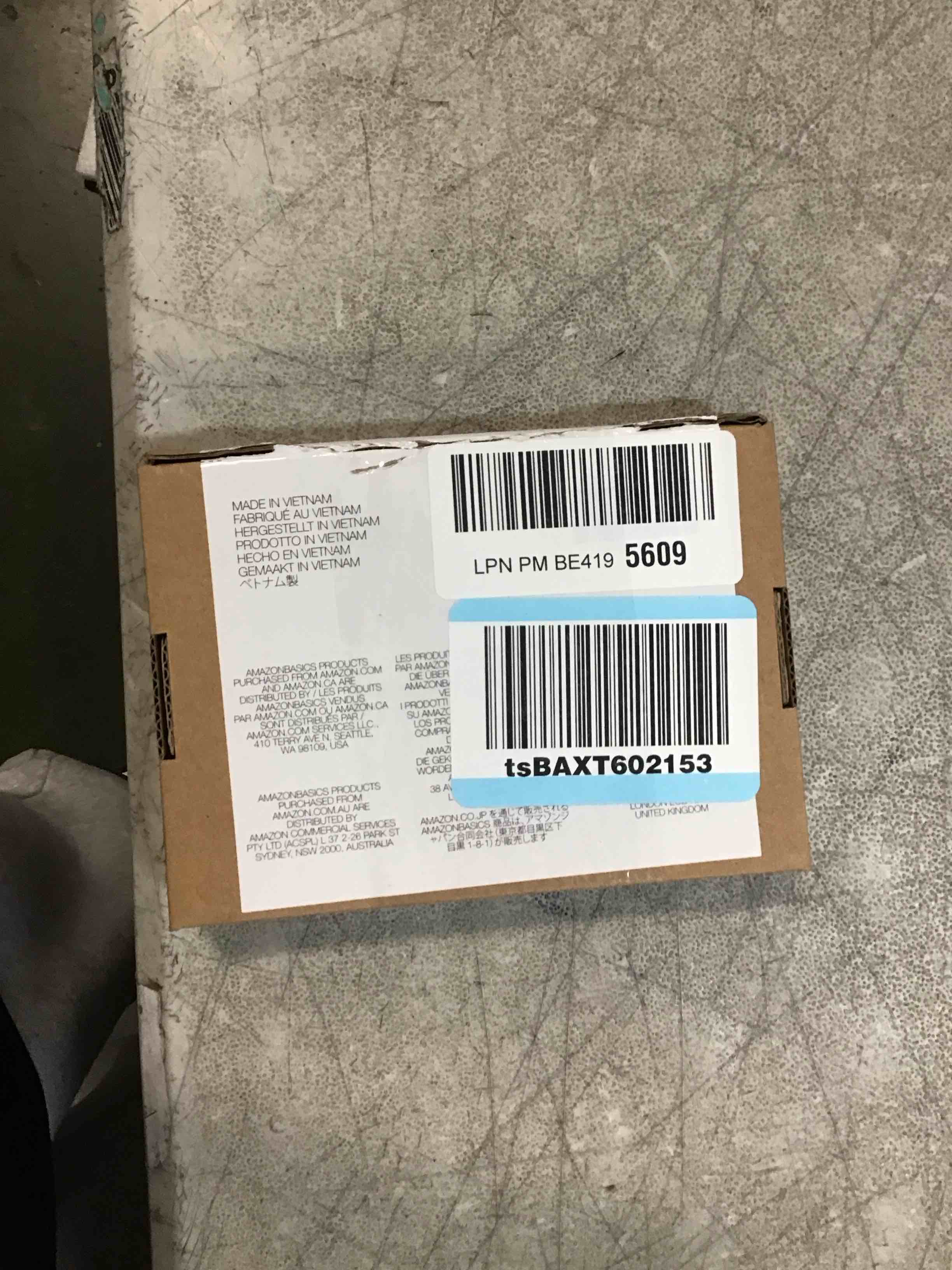 https://s3.amazonaws.com/lotting-images-prod/bidfta/PNK0306384_1727822040090.jpeg