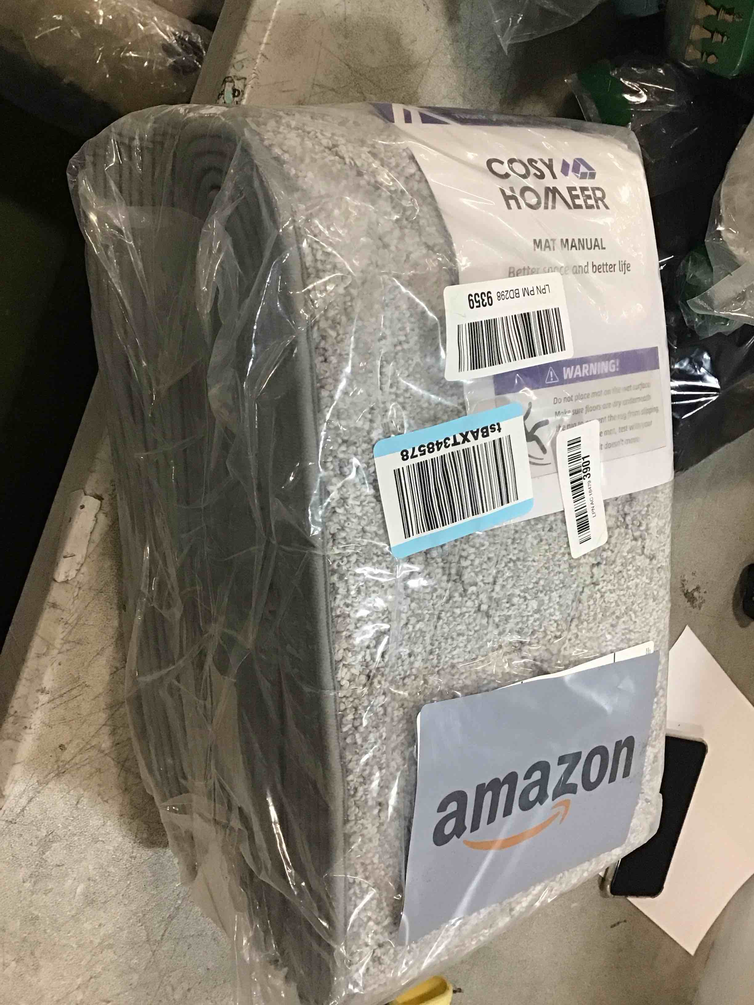 https://s3.amazonaws.com/lotting-images-prod/bidfta/PNK0306413_1727820906848.jpeg