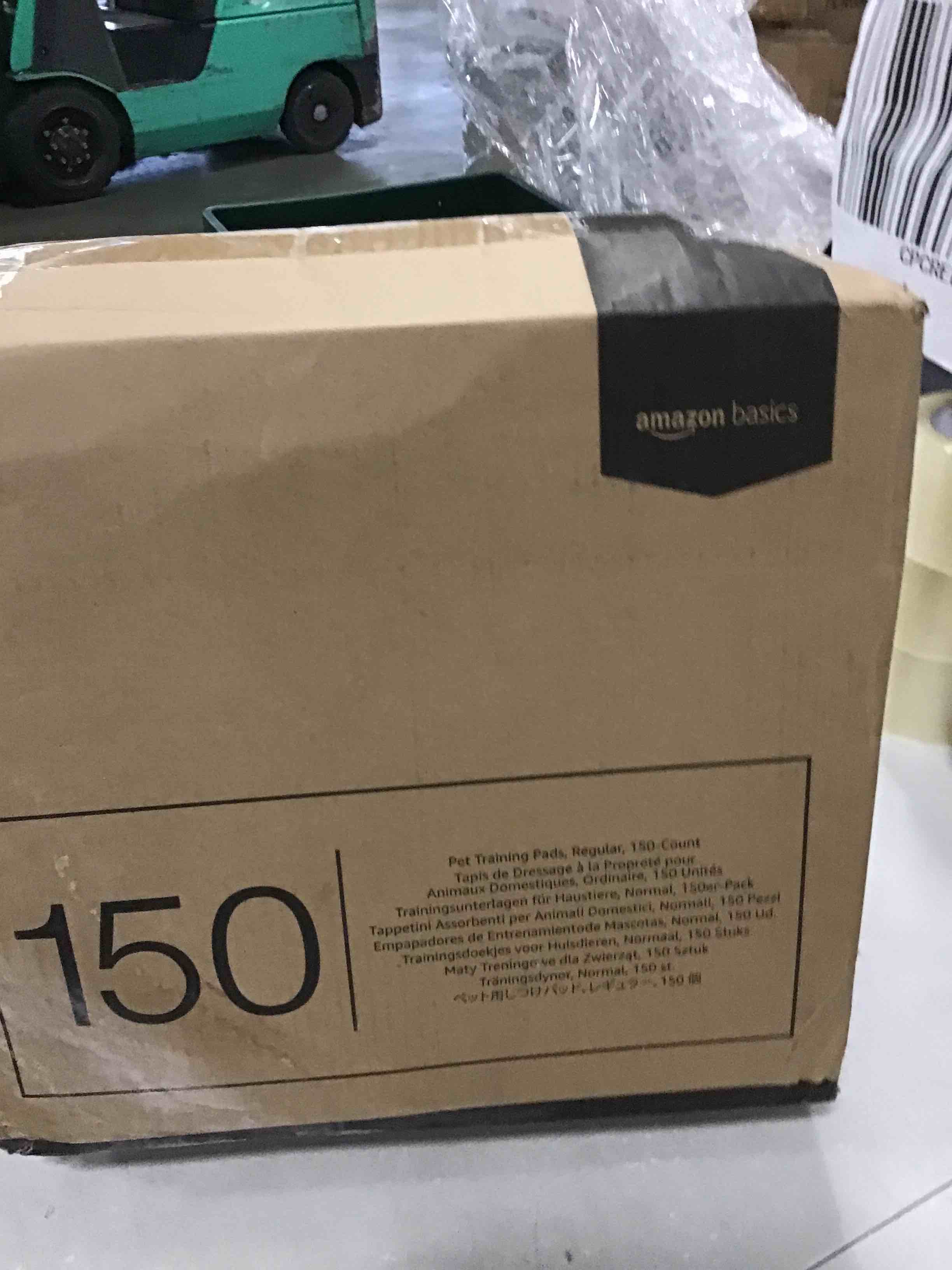 Amazonbasics Dog Puppy Pee Training Pads Regular Absorbency 150 Pack