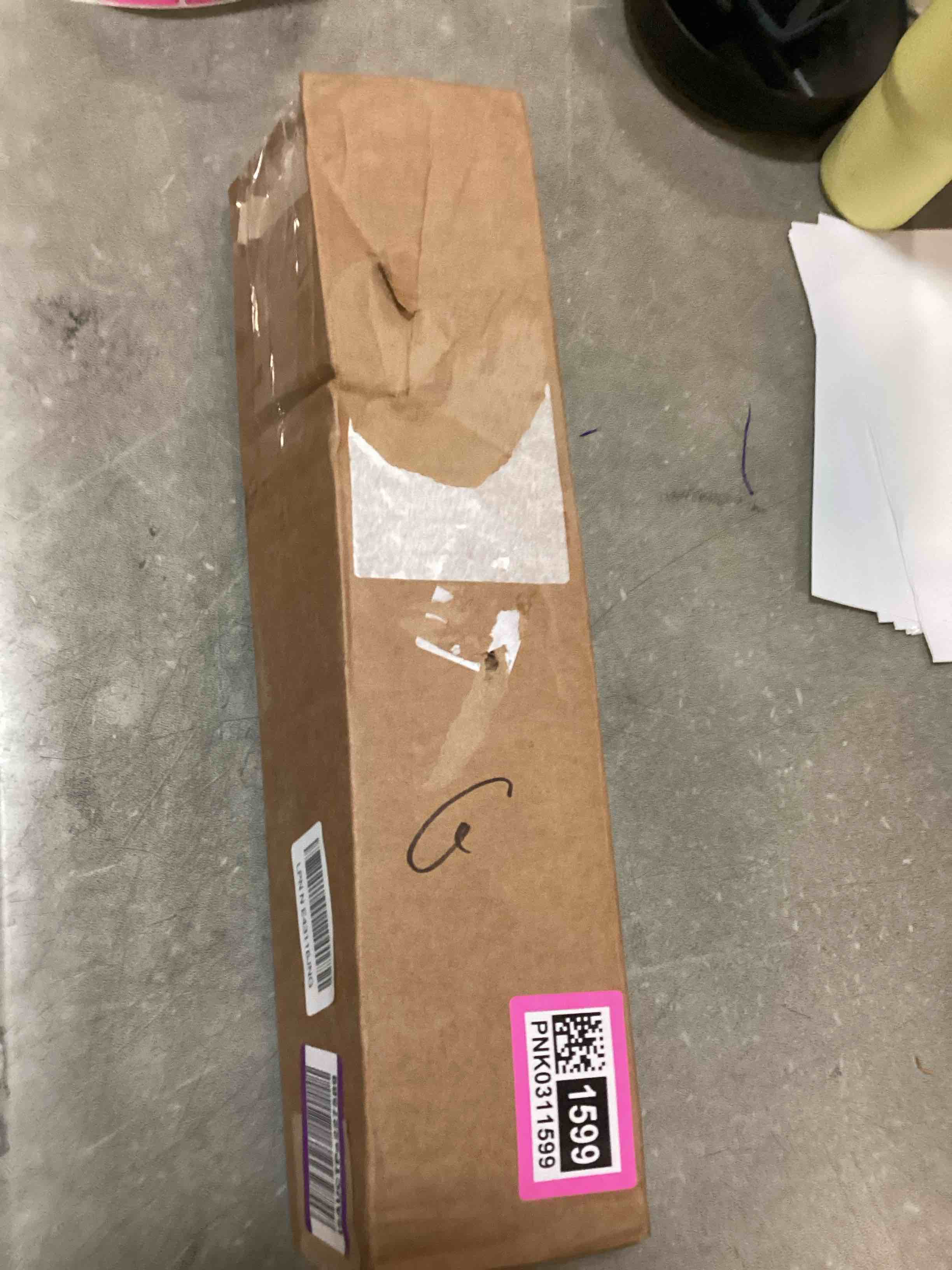 https://s3.amazonaws.com/lotting-images-prod/bidfta/PNK0311599_1726922098399.jpeg
