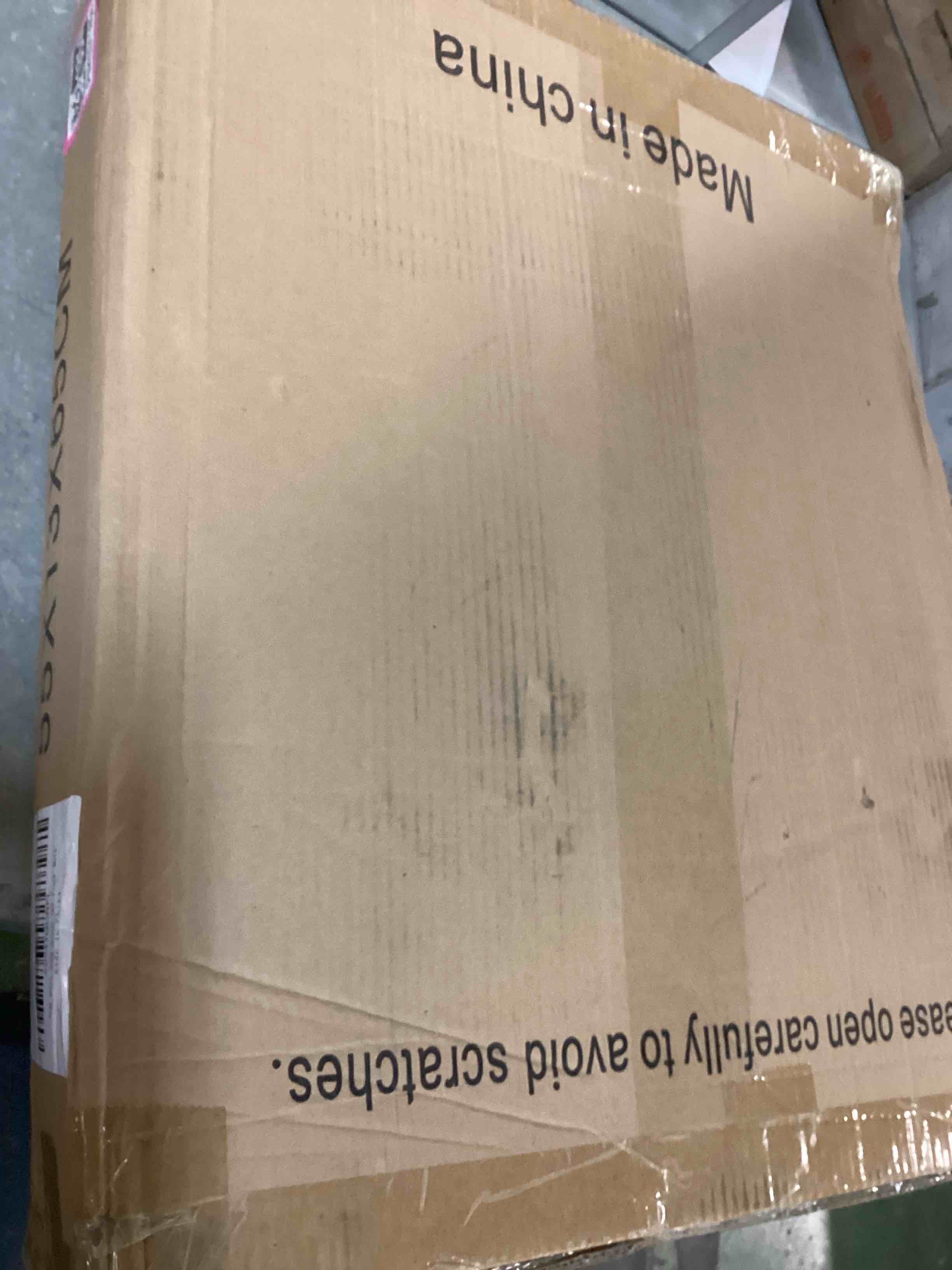 https://s3.amazonaws.com/lotting-images-prod/bidfta/PNK0311854_1726834020643.jpeg