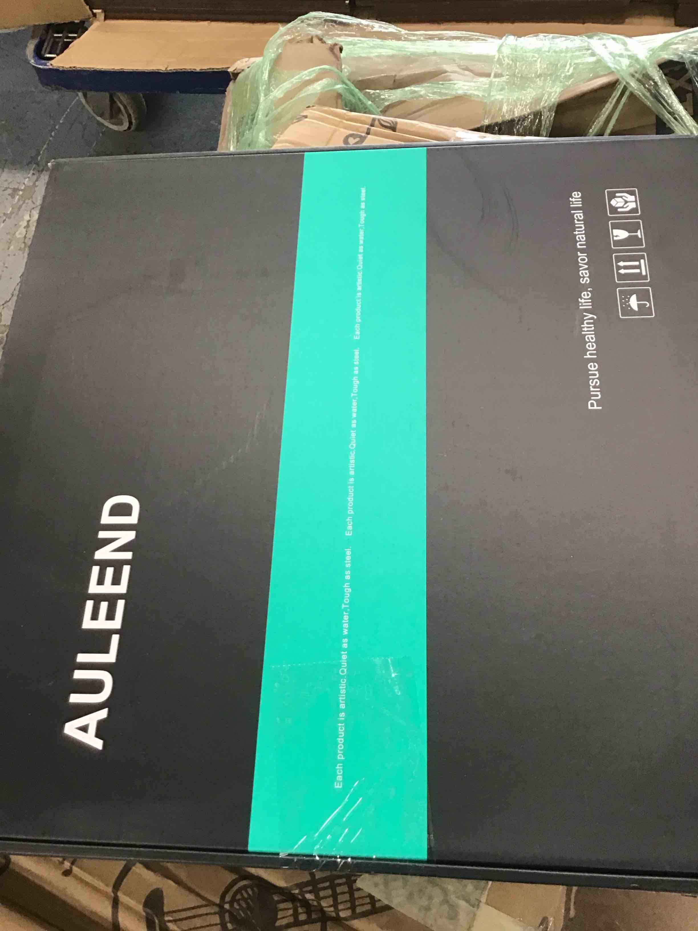 https://s3.amazonaws.com/lotting-images-prod/bidfta/PNK0316071_1753280169988.jpeg