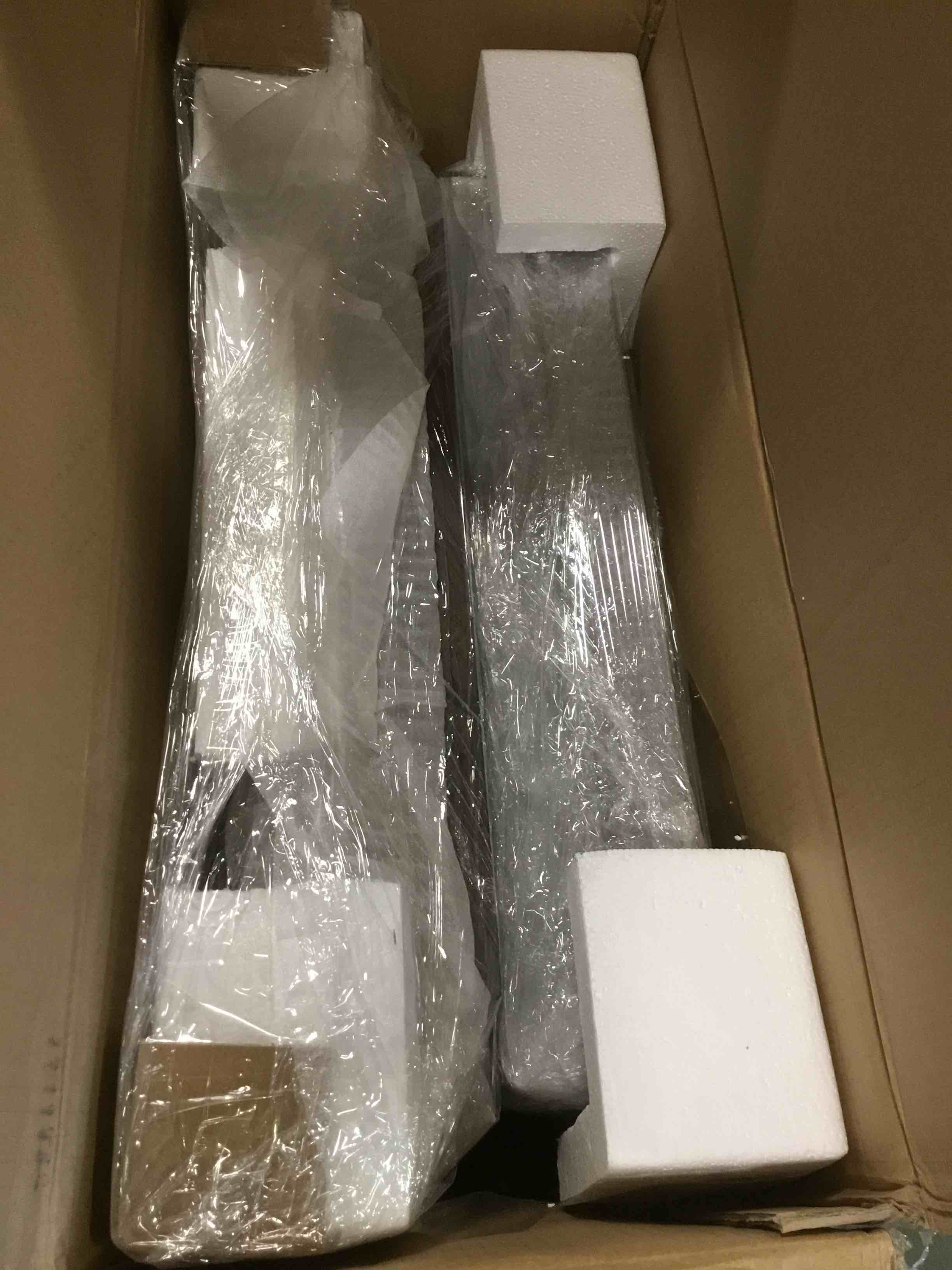 https://s3.amazonaws.com/lotting-images-prod/bidfta/PNK0320104_1728675567886.jpeg