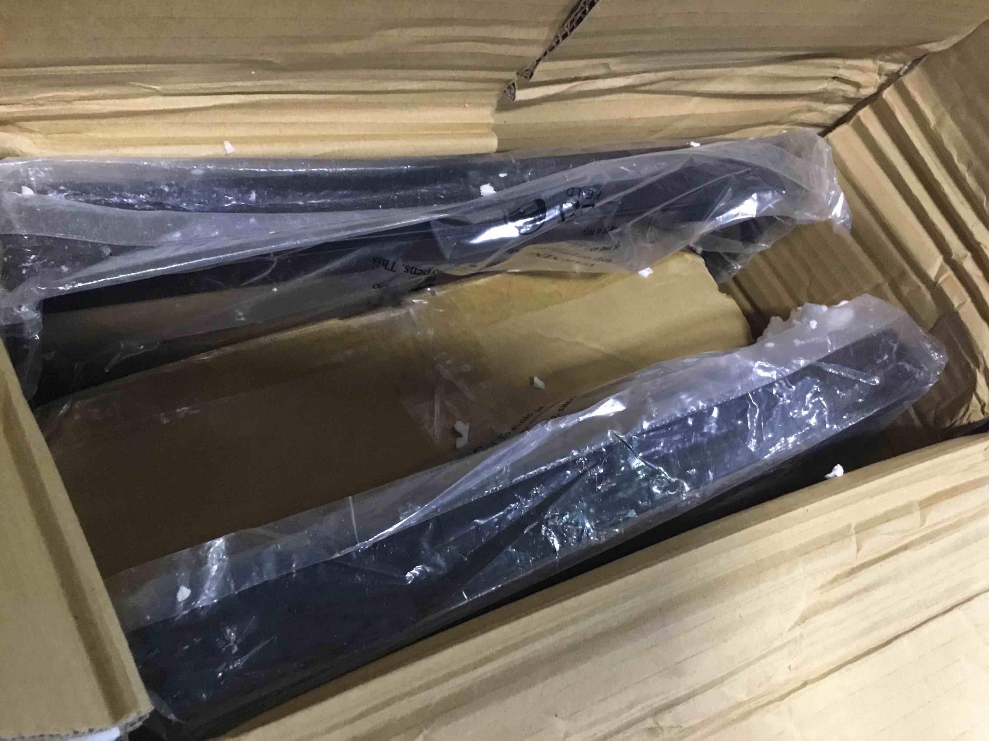 https://s3.amazonaws.com/lotting-images-prod/bidfta/PNK0320348_1728491233482.jpeg