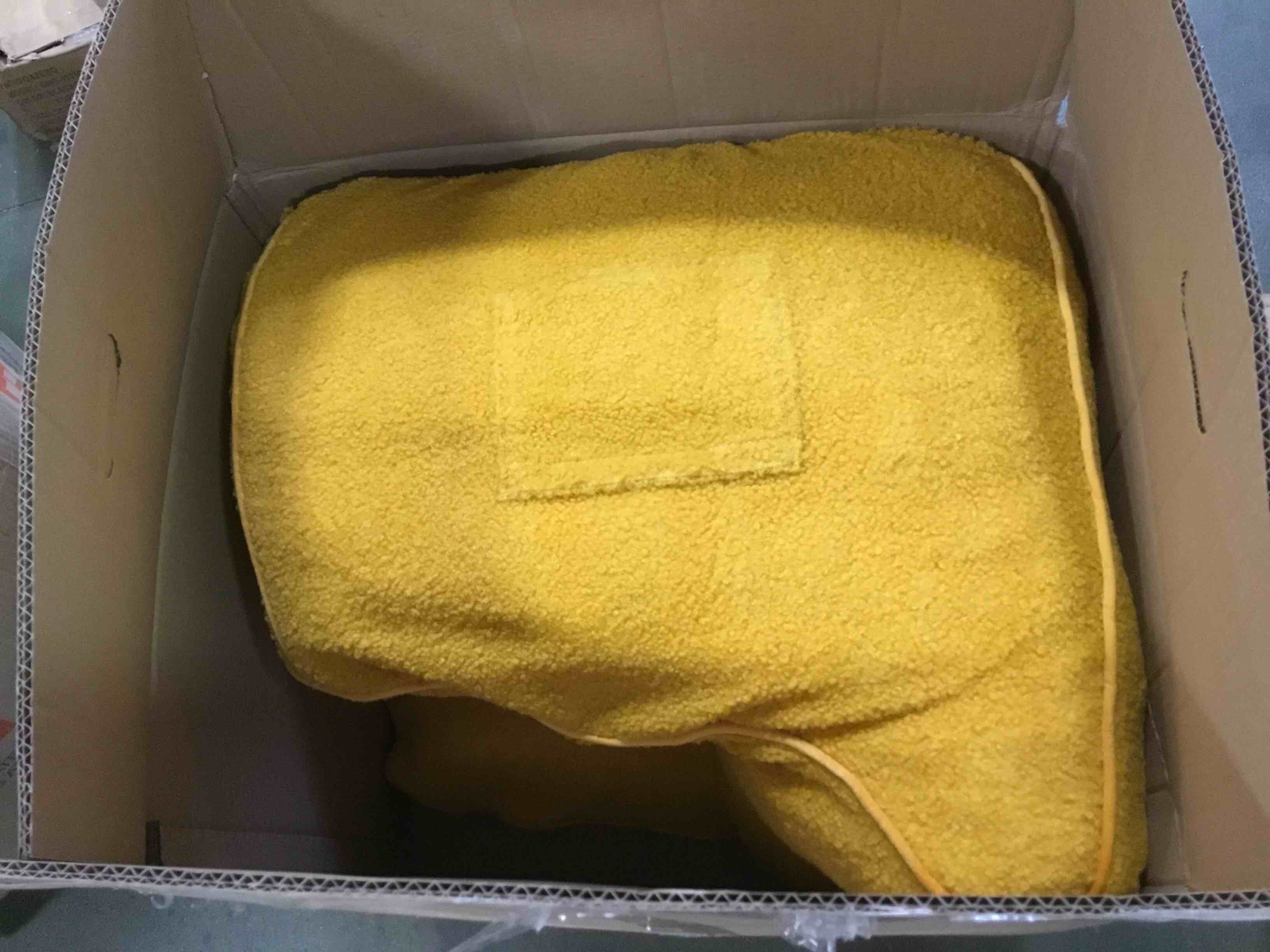https://s3.amazonaws.com/lotting-images-prod/bidfta/PNK0320415_1728483800195.jpeg
