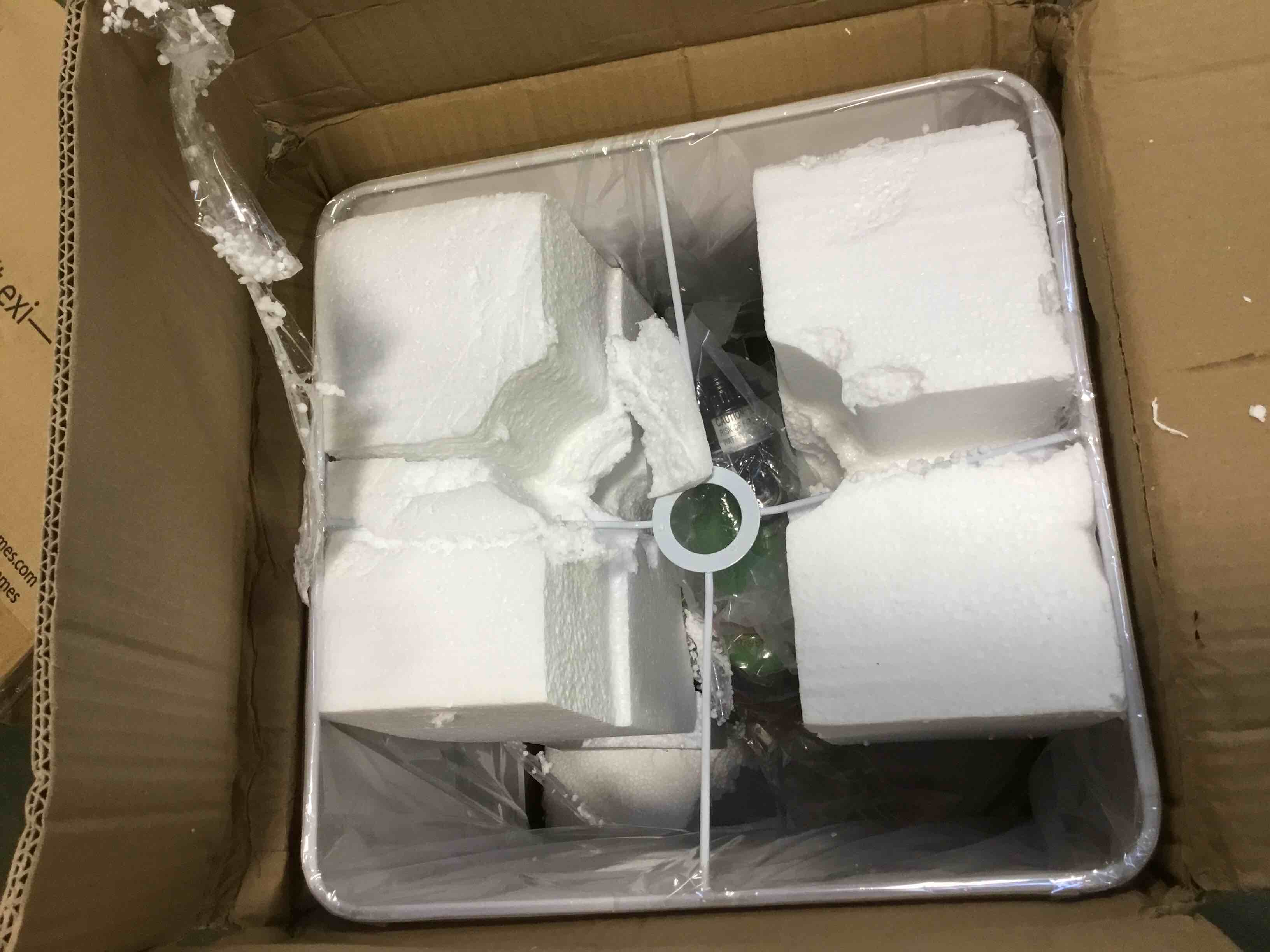 https://s3.amazonaws.com/lotting-images-prod/bidfta/PNK0320442_1728477709519.jpeg