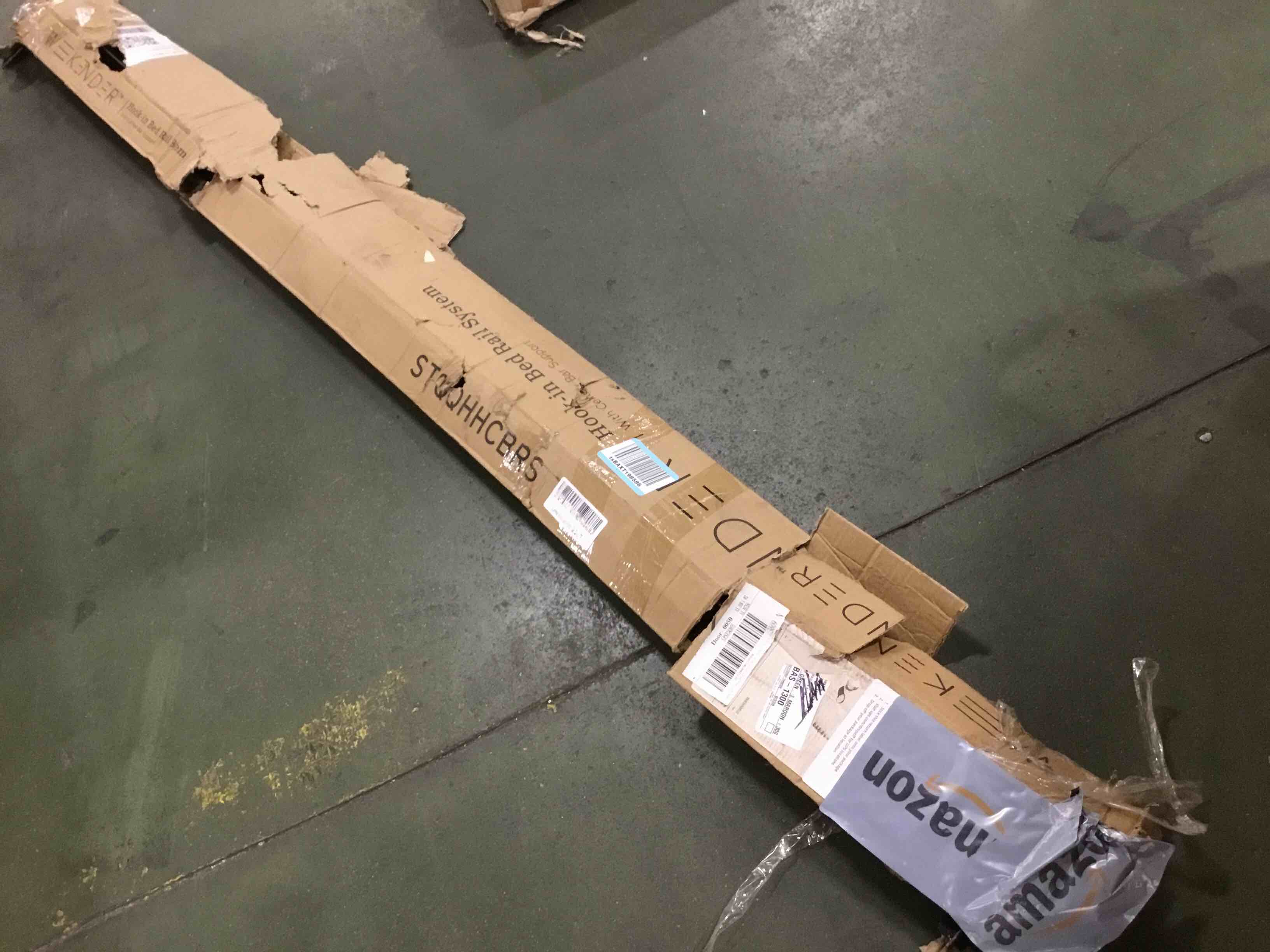 Hollywood Bed Frames Hook in Bed Rail with Center Support/Crossarms/2