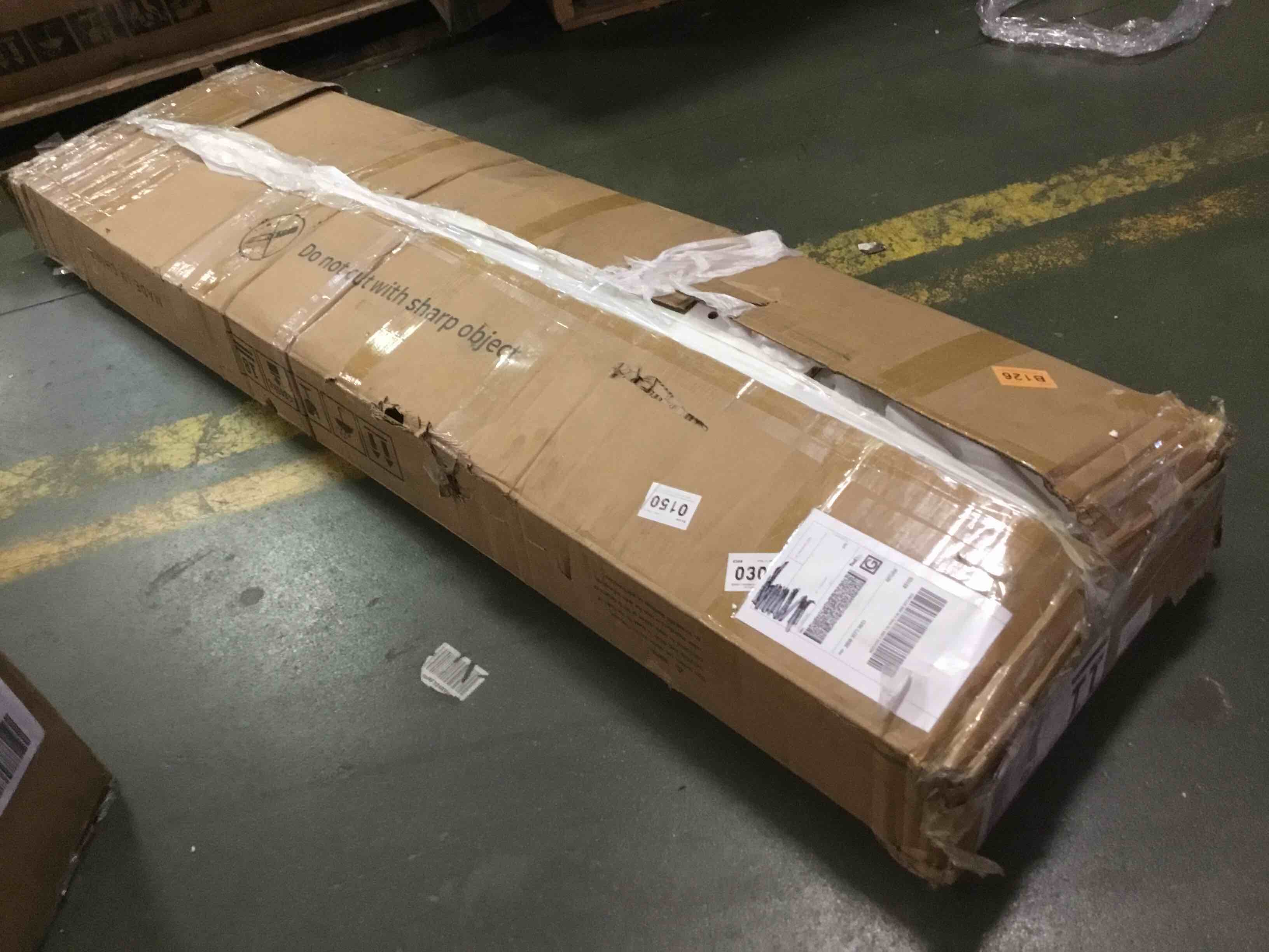 https://s3.amazonaws.com/lotting-images-prod/bidfta/PNK0322151_1730208196360.jpeg