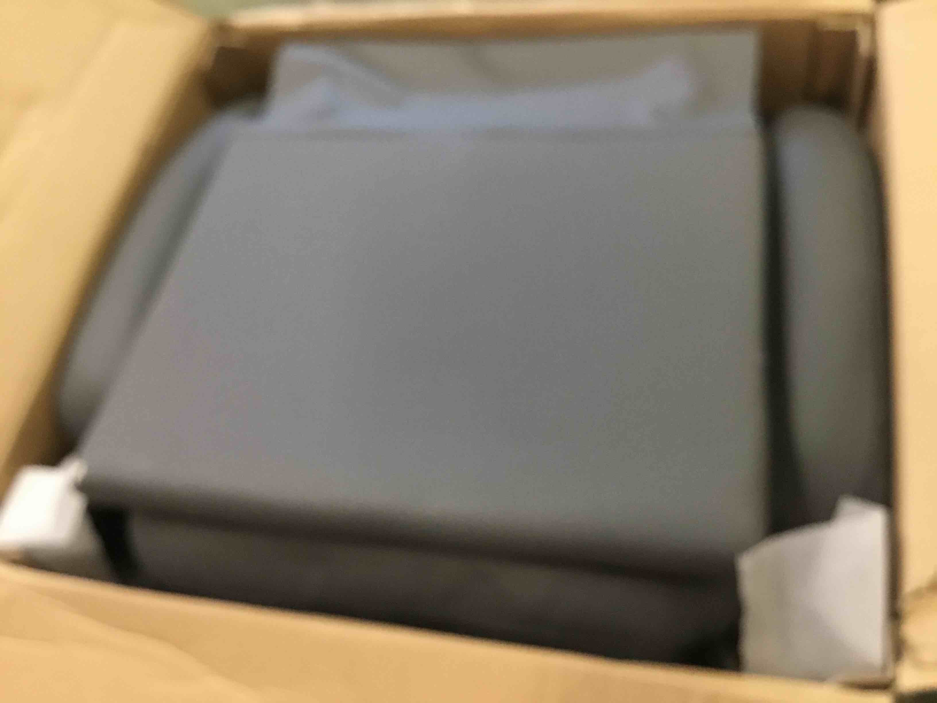 https://s3.amazonaws.com/lotting-images-prod/bidfta/PNK0322600_1729623135469.jpeg