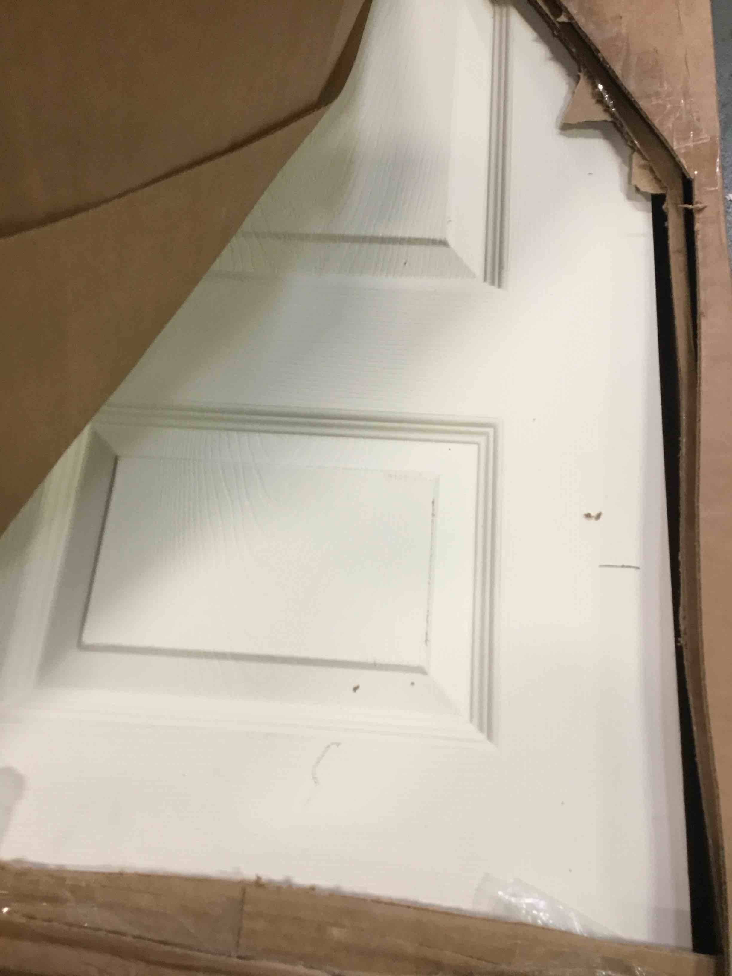 https://s3.amazonaws.com/lotting-images-prod/bidfta/PNK0323490_1729019146979.jpeg