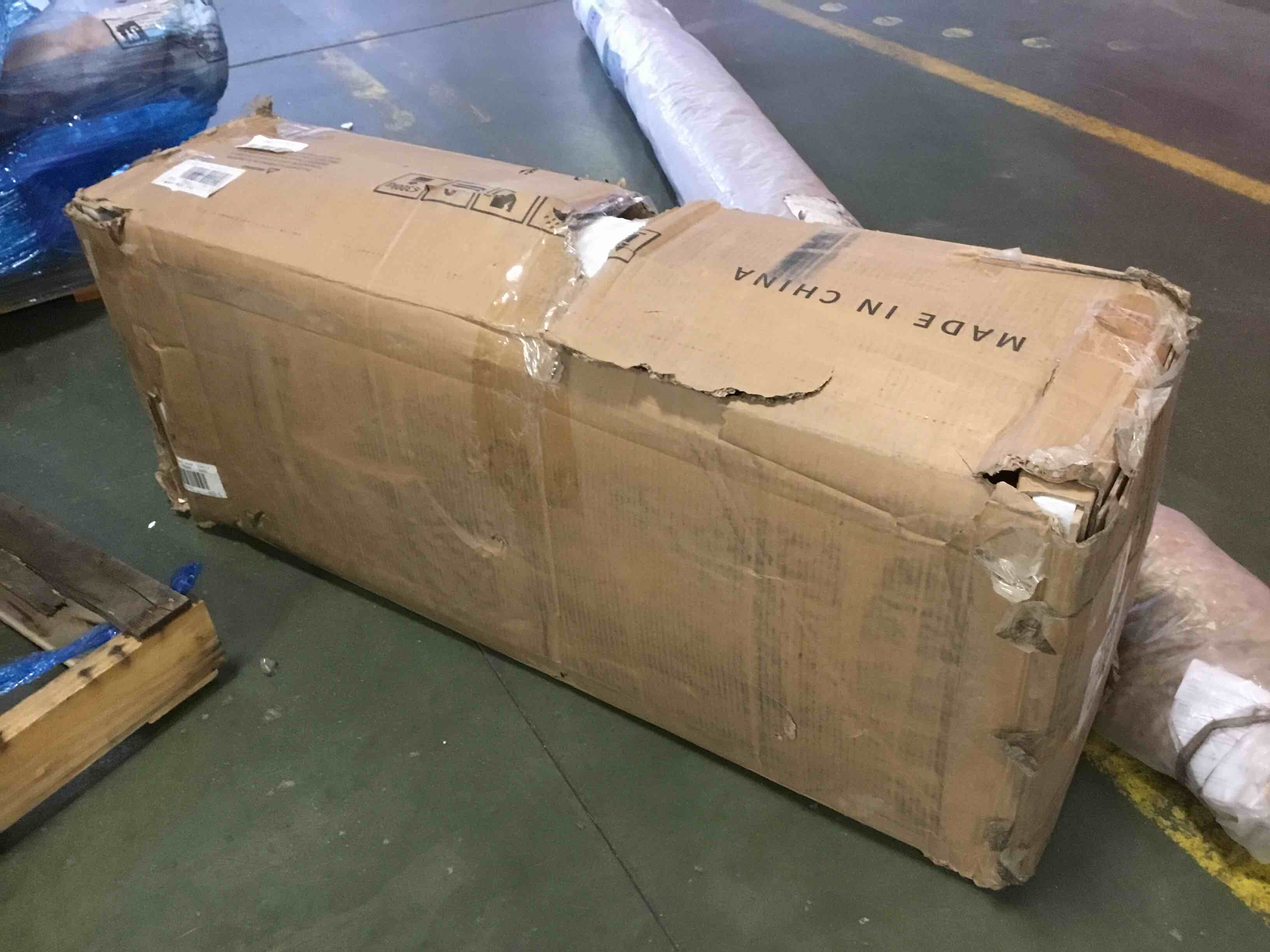 https://s3.amazonaws.com/lotting-images-prod/bidfta/PNK0323840_1728750671029.jpeg