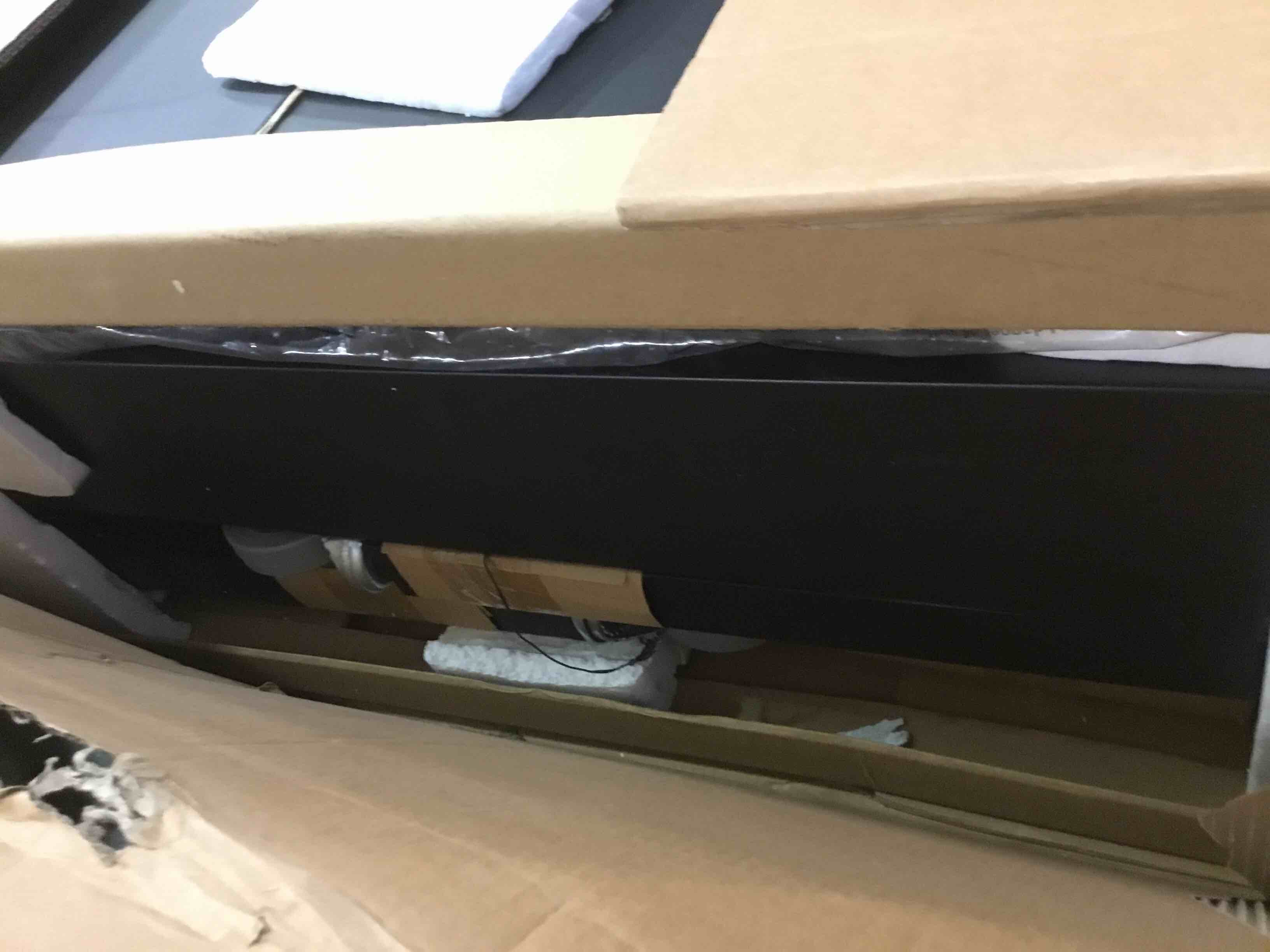 https://s3.amazonaws.com/lotting-images-prod/bidfta/PNK0323841_1728750758760.jpeg