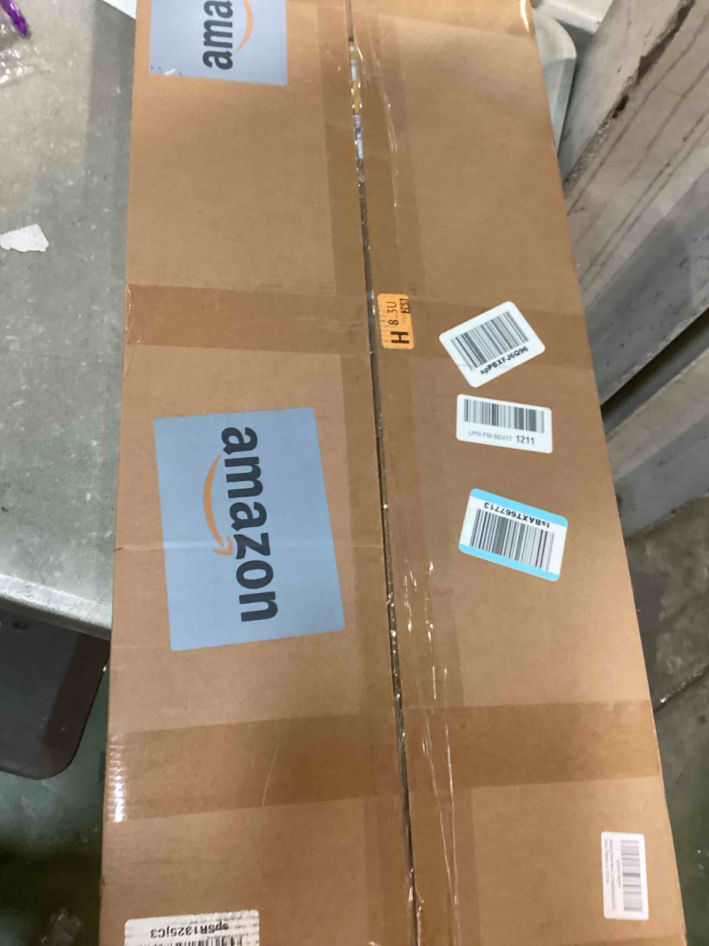 https://s3.amazonaws.com/lotting-images-prod/bidfta/PNK0325151_1728044983274.jpeg