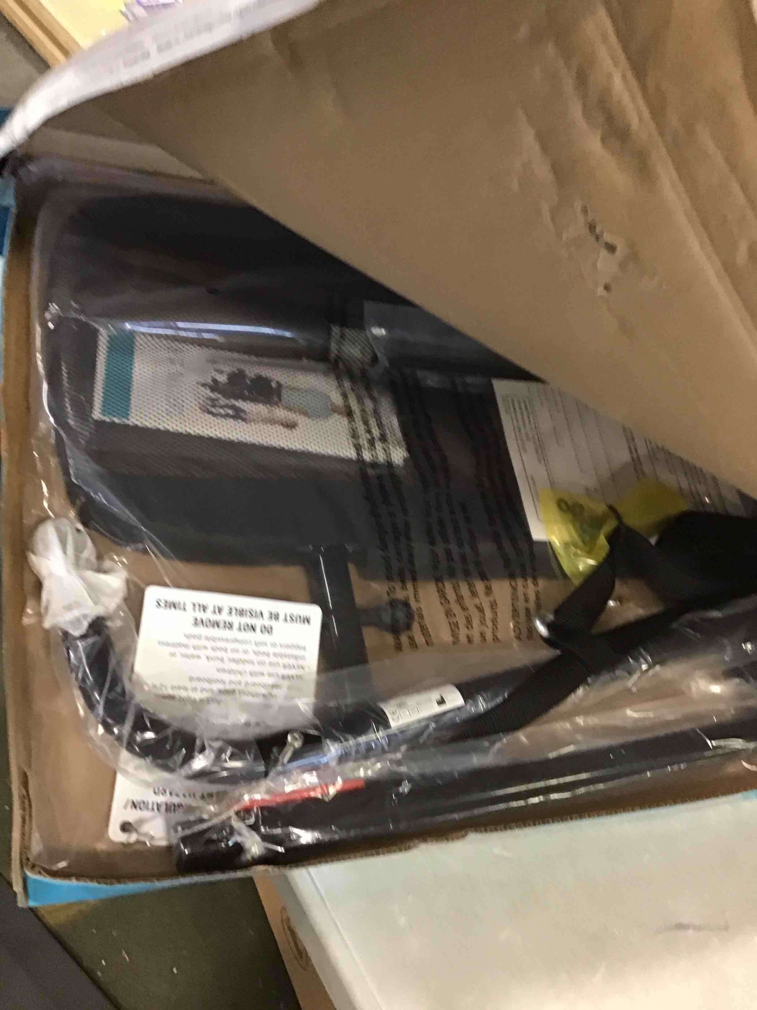 https://s3.amazonaws.com/lotting-images-prod/bidfta/PNK0328228_1728573478150.jpeg