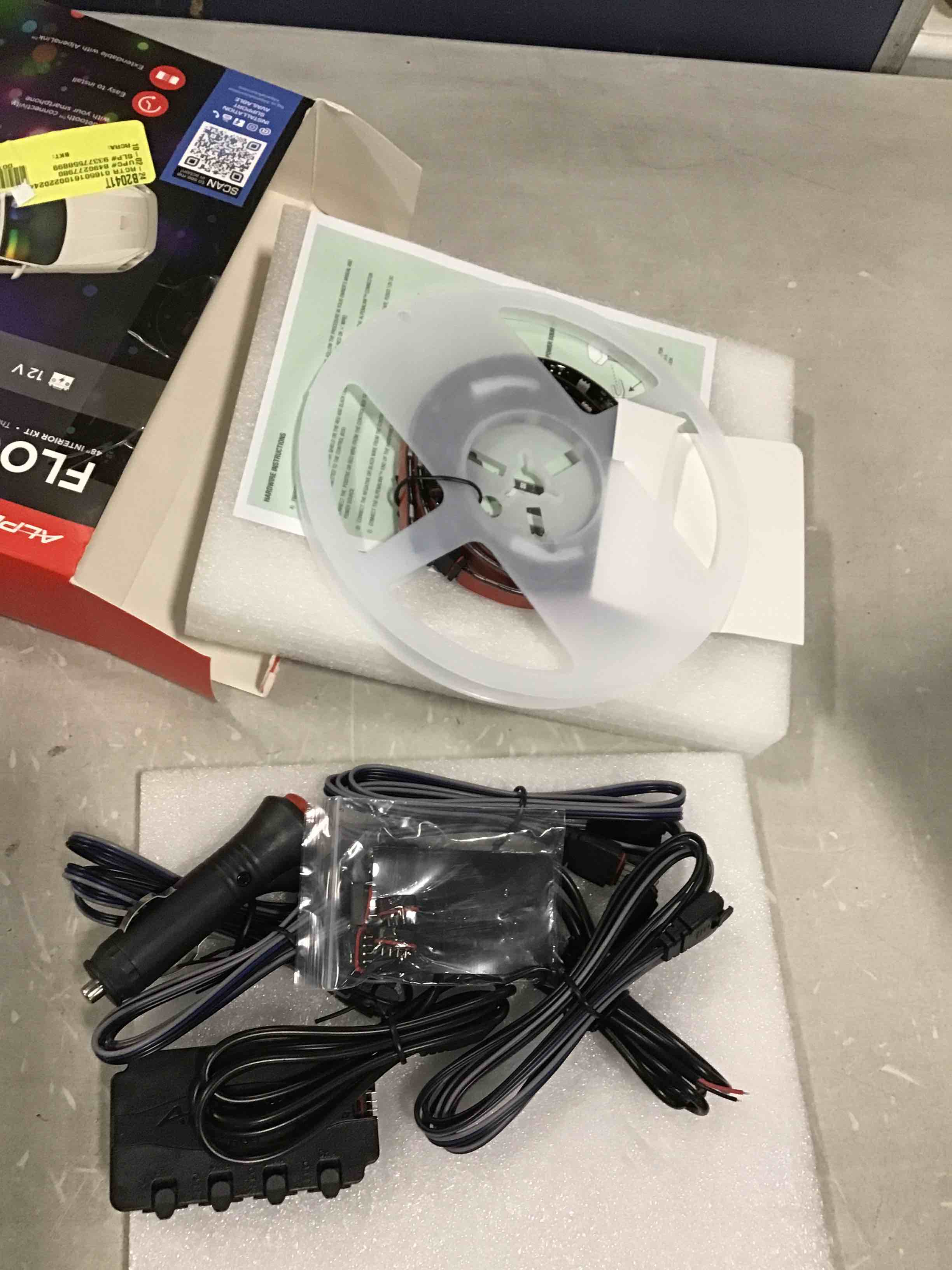 https://s3.amazonaws.com/lotting-images-prod/bidfta/PNK0328539_1728484007481.jpeg