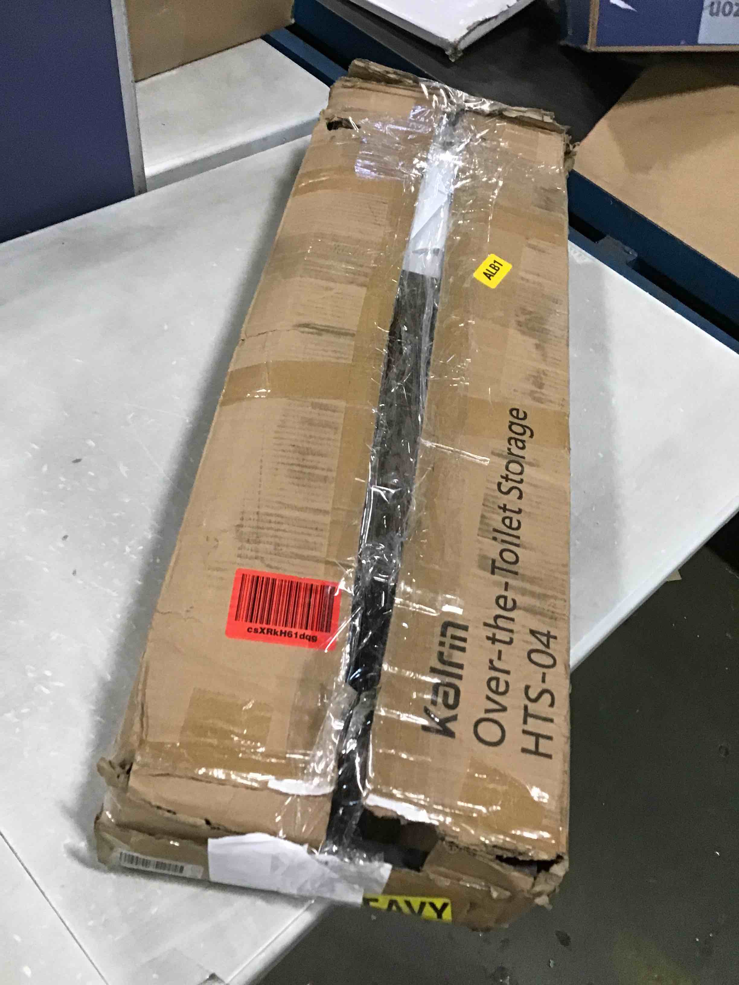 https://s3.amazonaws.com/lotting-images-prod/bidfta/PNK0328592_1728476706439.jpeg