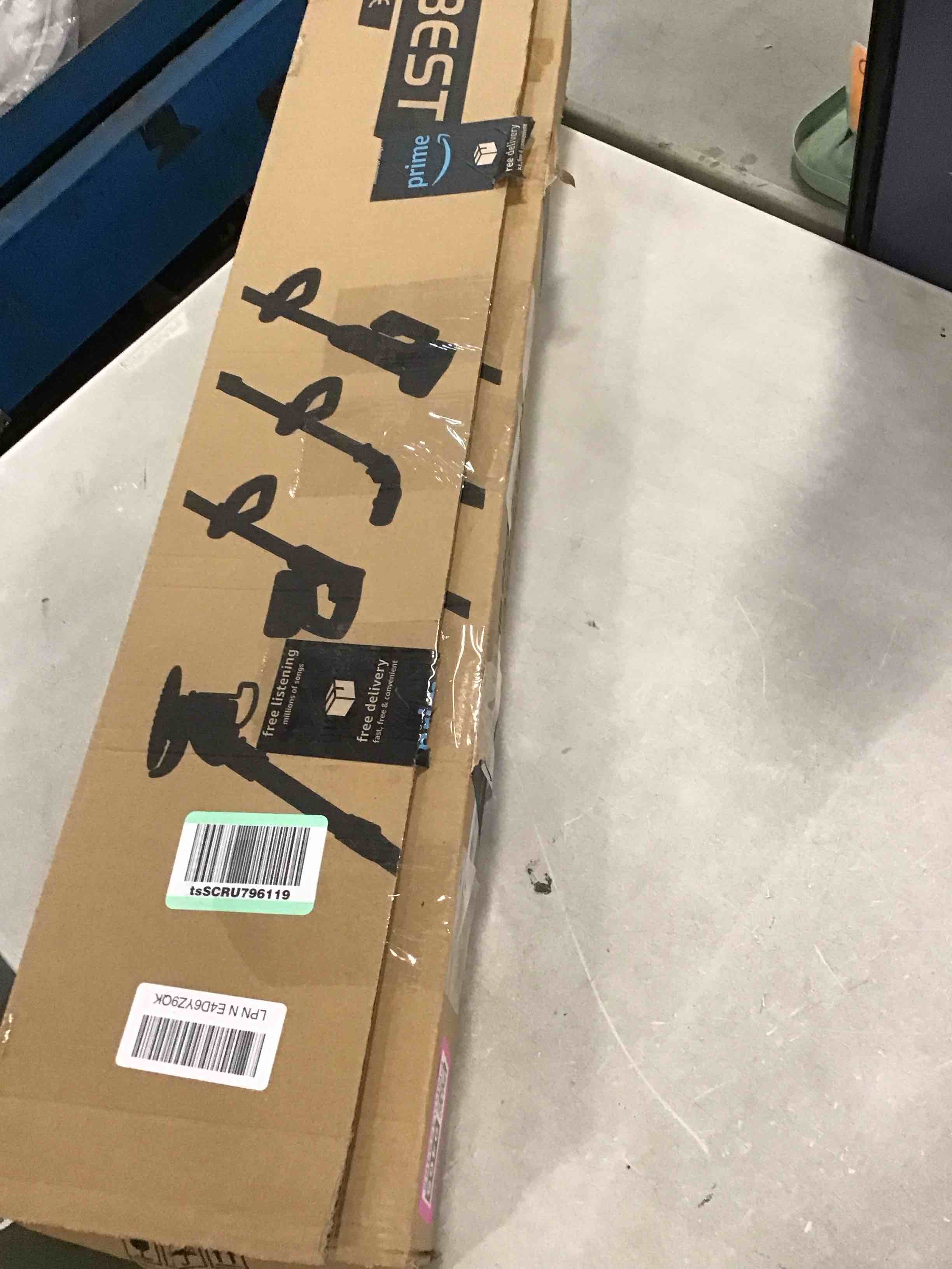 https://s3.amazonaws.com/lotting-images-prod/bidfta/PNK0329465_1728055947385.jpeg