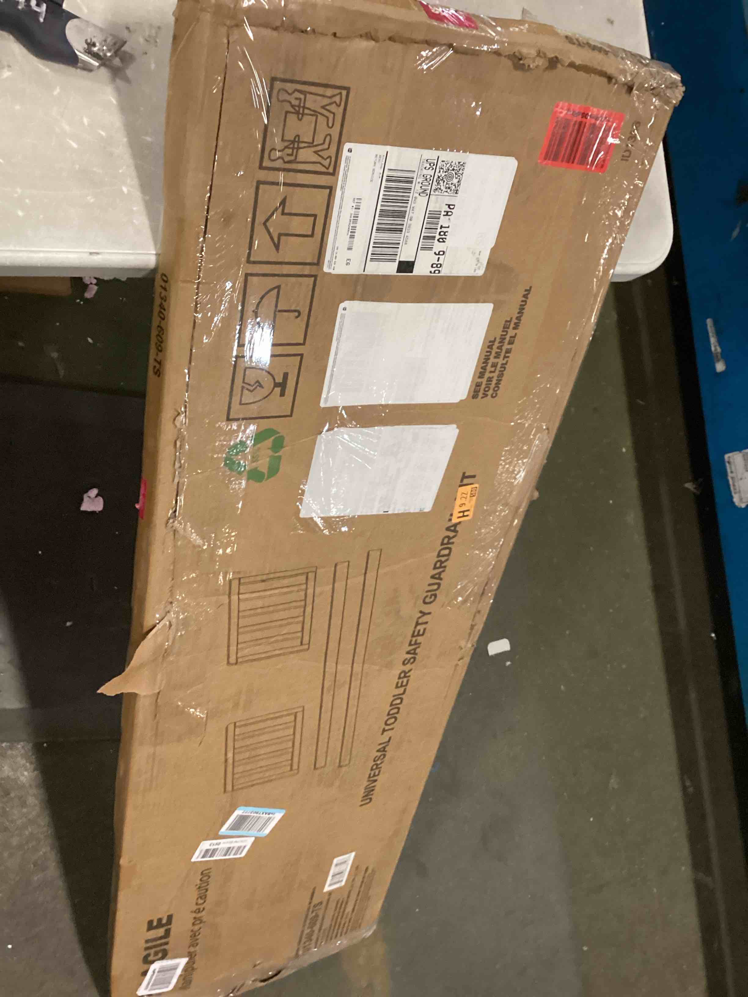 https://s3.amazonaws.com/lotting-images-prod/bidfta/PNK0330174_1728138423188.jpeg