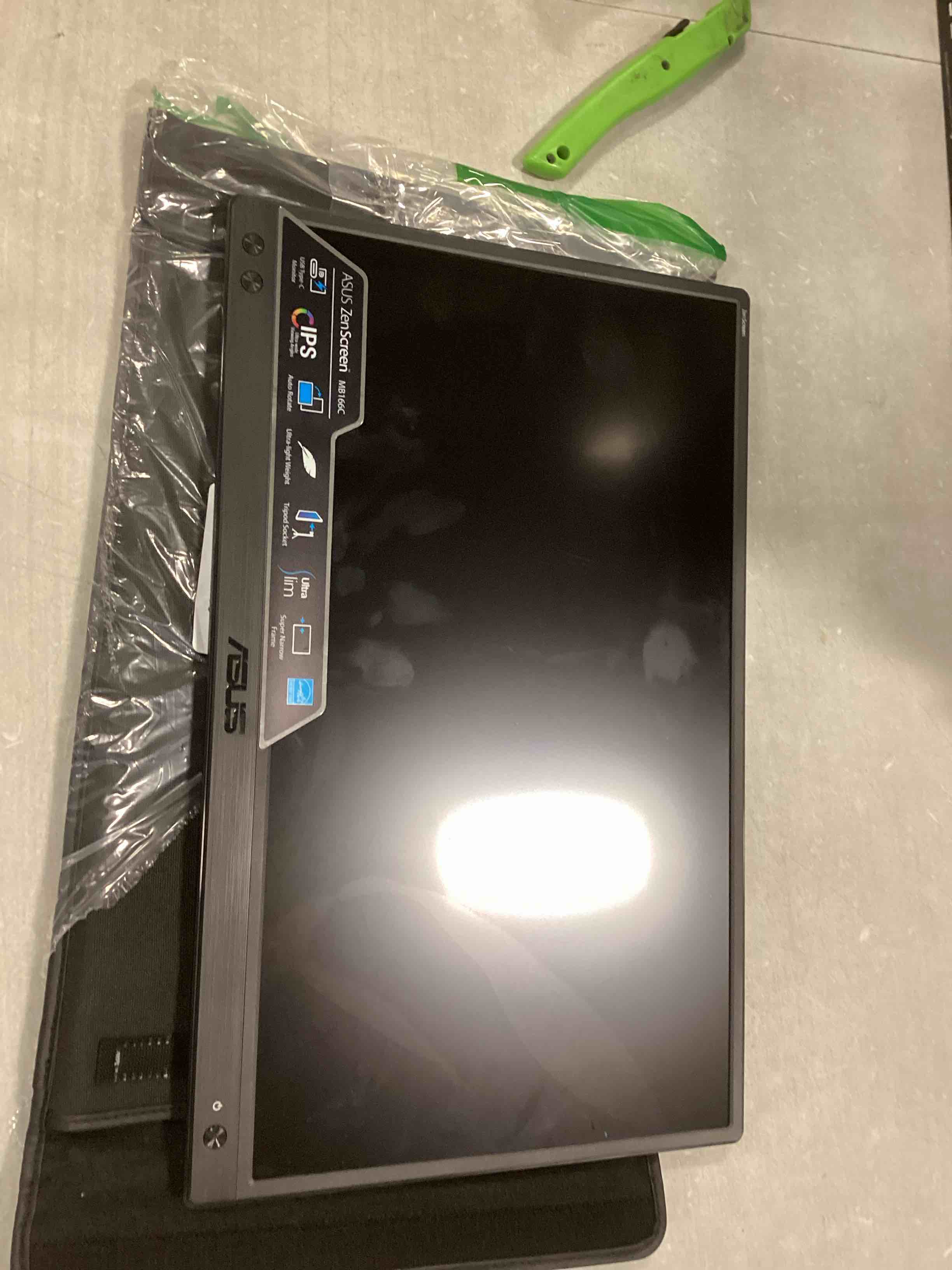 https://s3.amazonaws.com/lotting-images-prod/bidfta/PNK0330983_1727890119687.jpeg