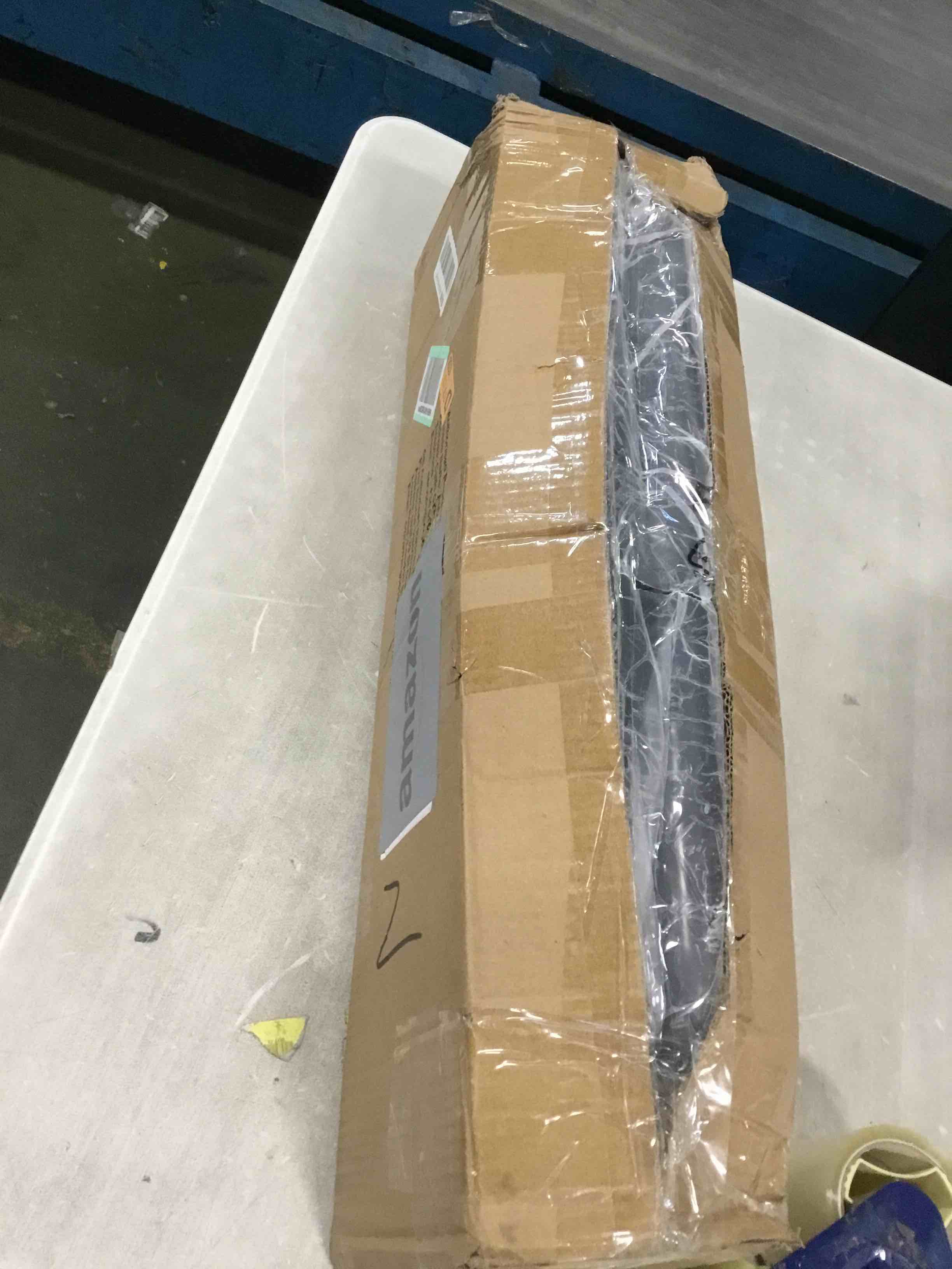 https://s3.amazonaws.com/lotting-images-prod/bidfta/PNK0332319_1728509298979.jpeg