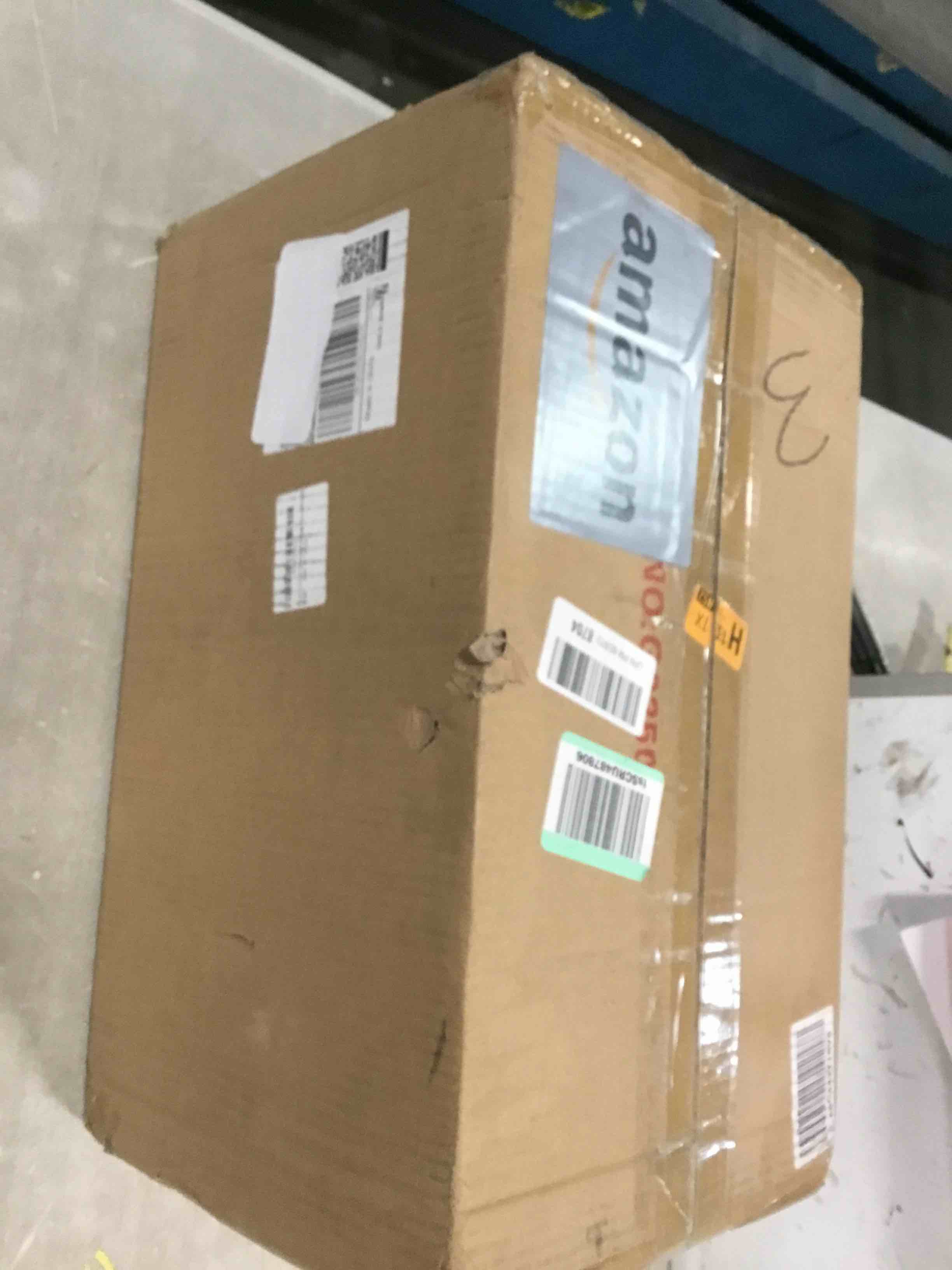 https://s3.amazonaws.com/lotting-images-prod/bidfta/PNK0332322_1728509042475.jpeg