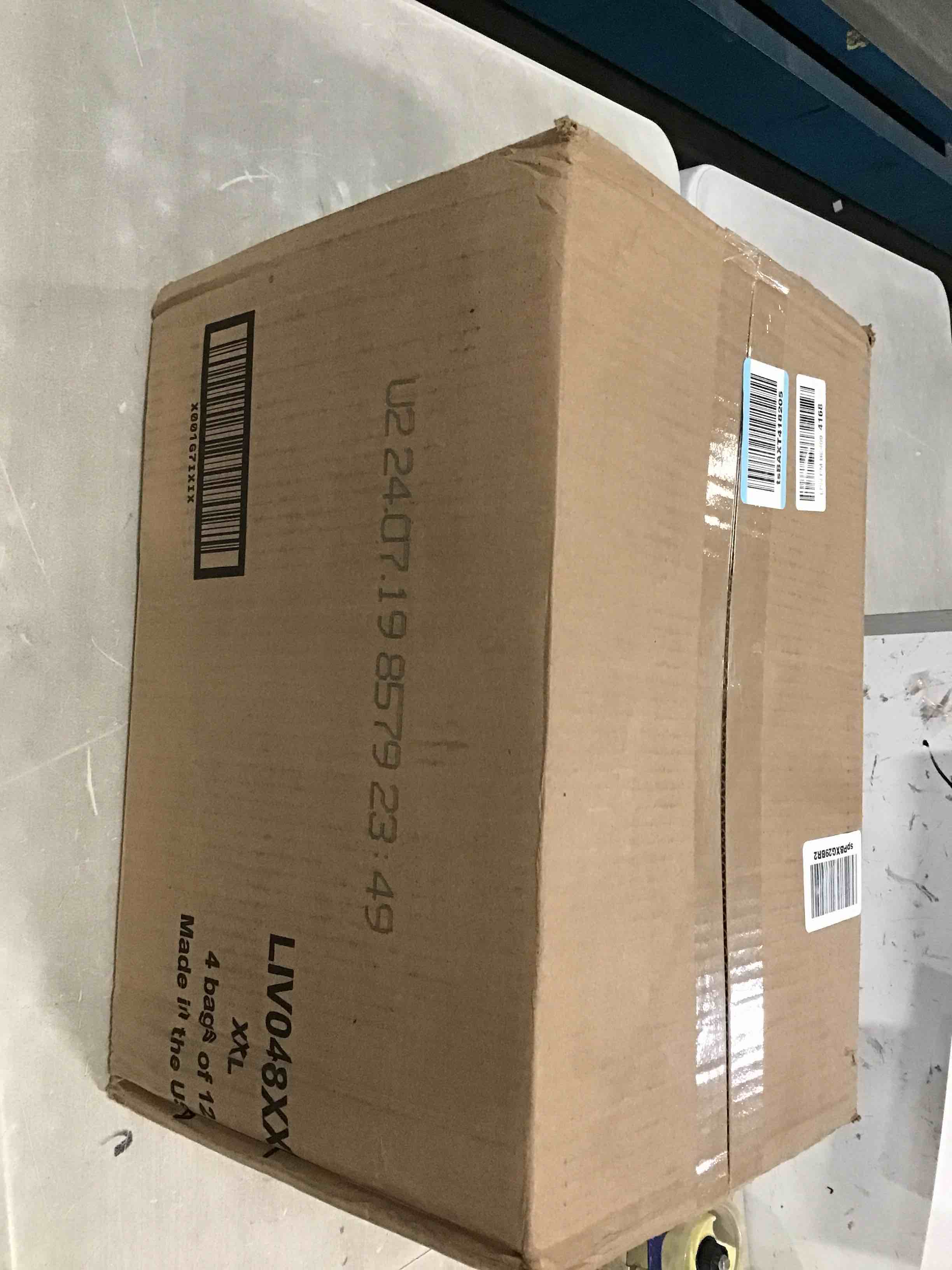 https://s3.amazonaws.com/lotting-images-prod/bidfta/PNK0332528_1728362989658.jpeg