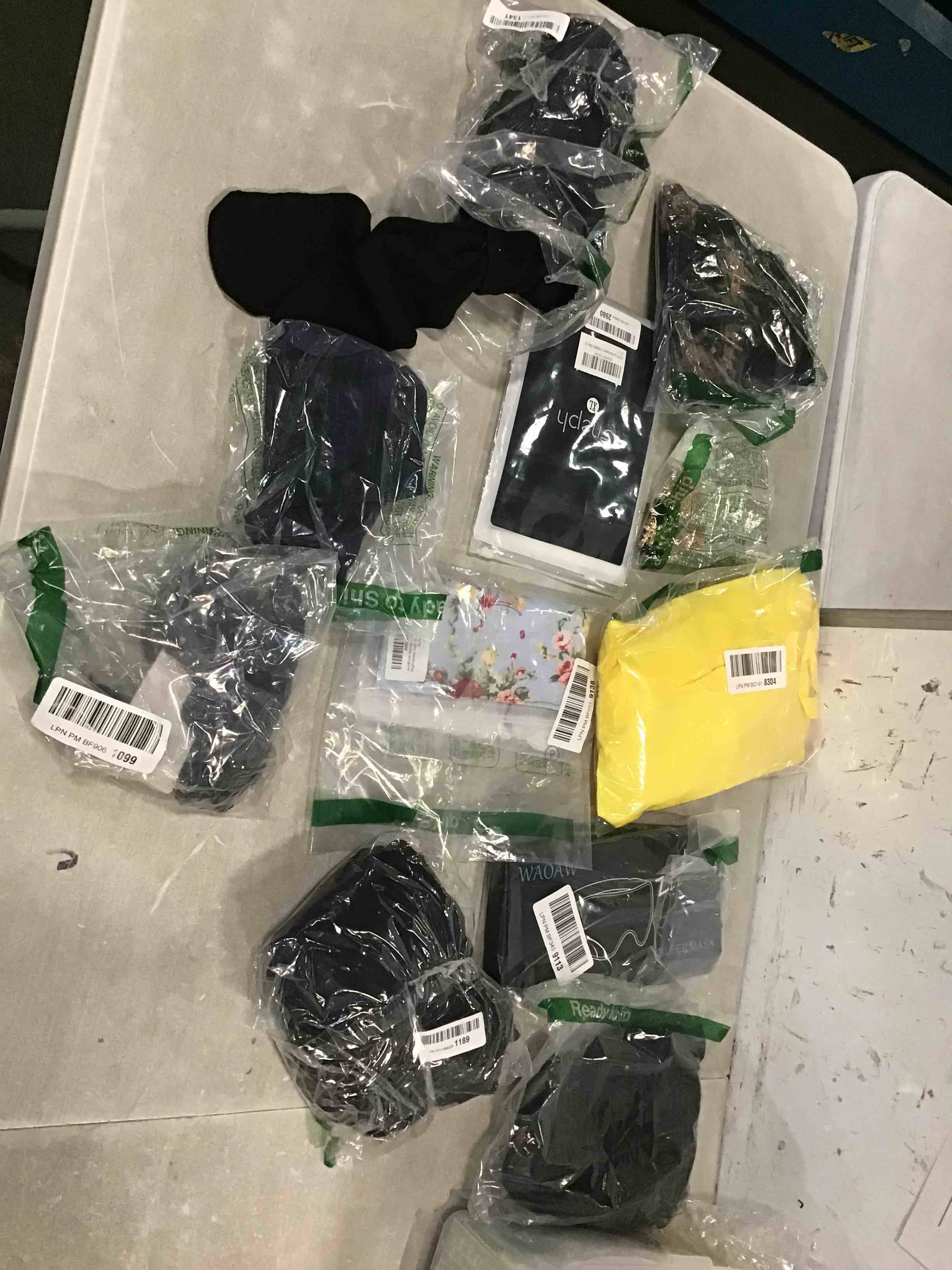 https://s3.amazonaws.com/lotting-images-prod/bidfta/PNK0332623_1728352324690.jpeg