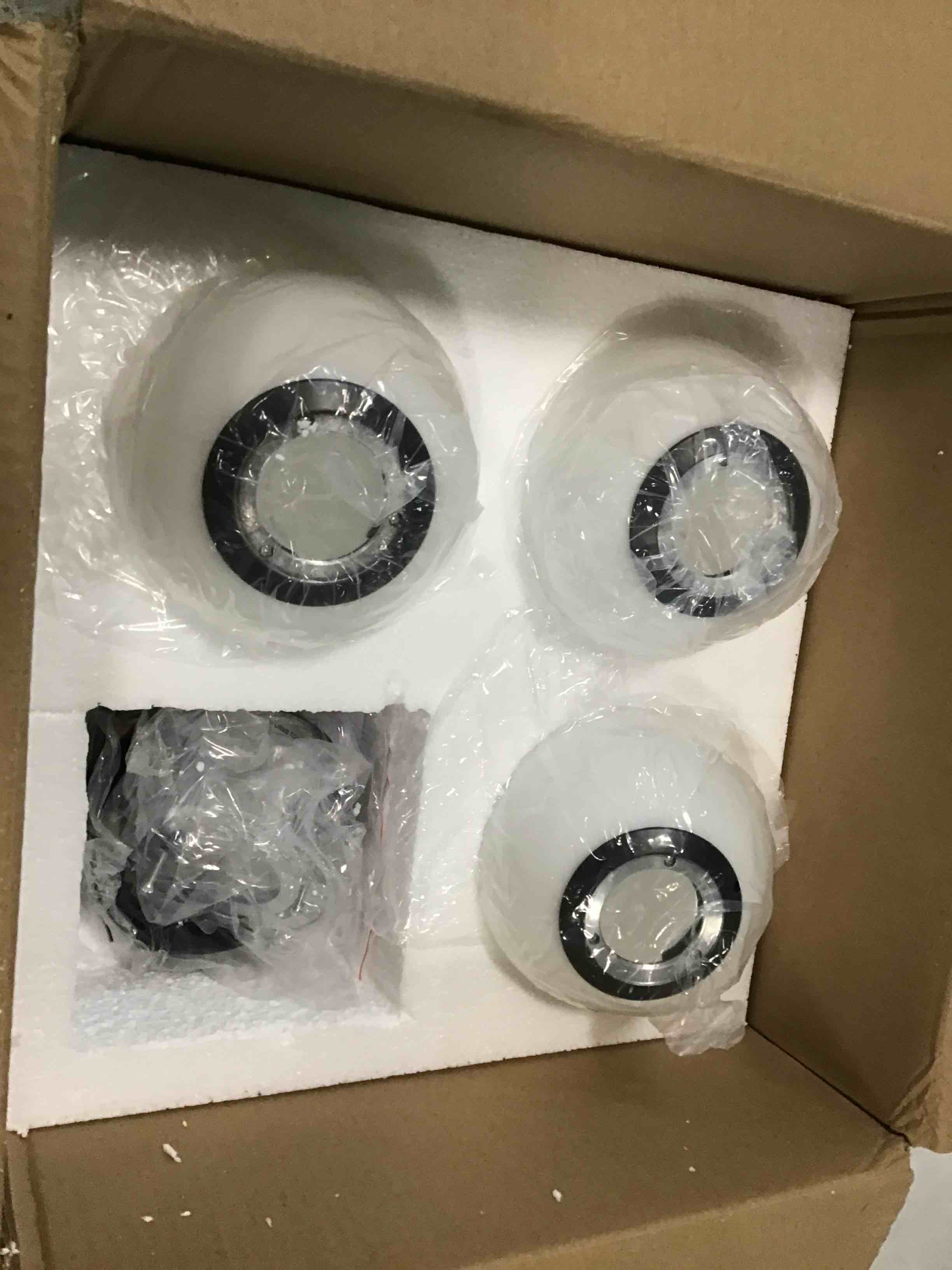 https://s3.amazonaws.com/lotting-images-prod/bidfta/PNK0332990_1728012637774.jpeg