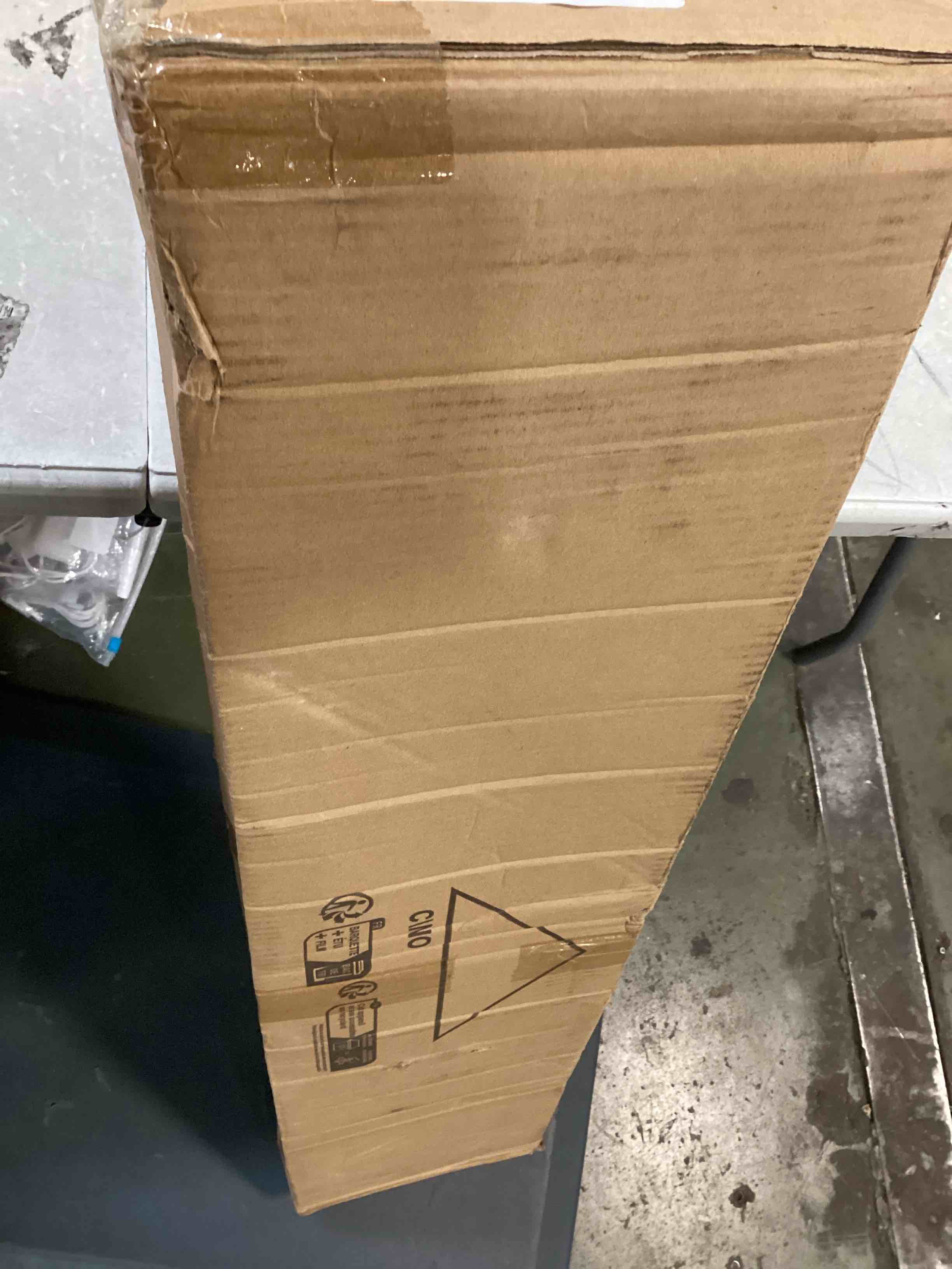 https://s3.amazonaws.com/lotting-images-prod/bidfta/PNK0335859_1727717466340.jpeg