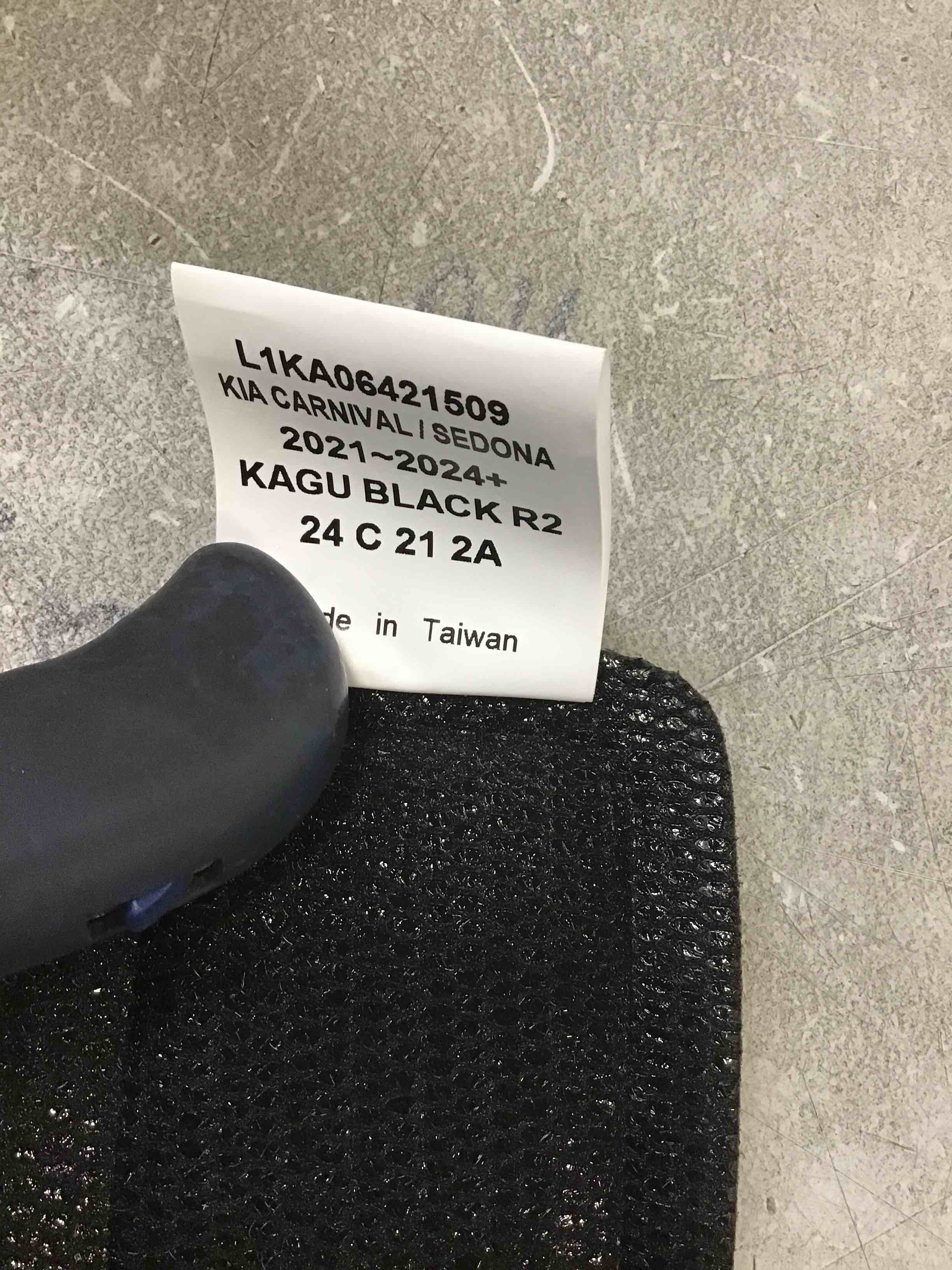 https://s3.amazonaws.com/lotting-images-prod/bidfta/PNK0336620_1728484266197.jpeg