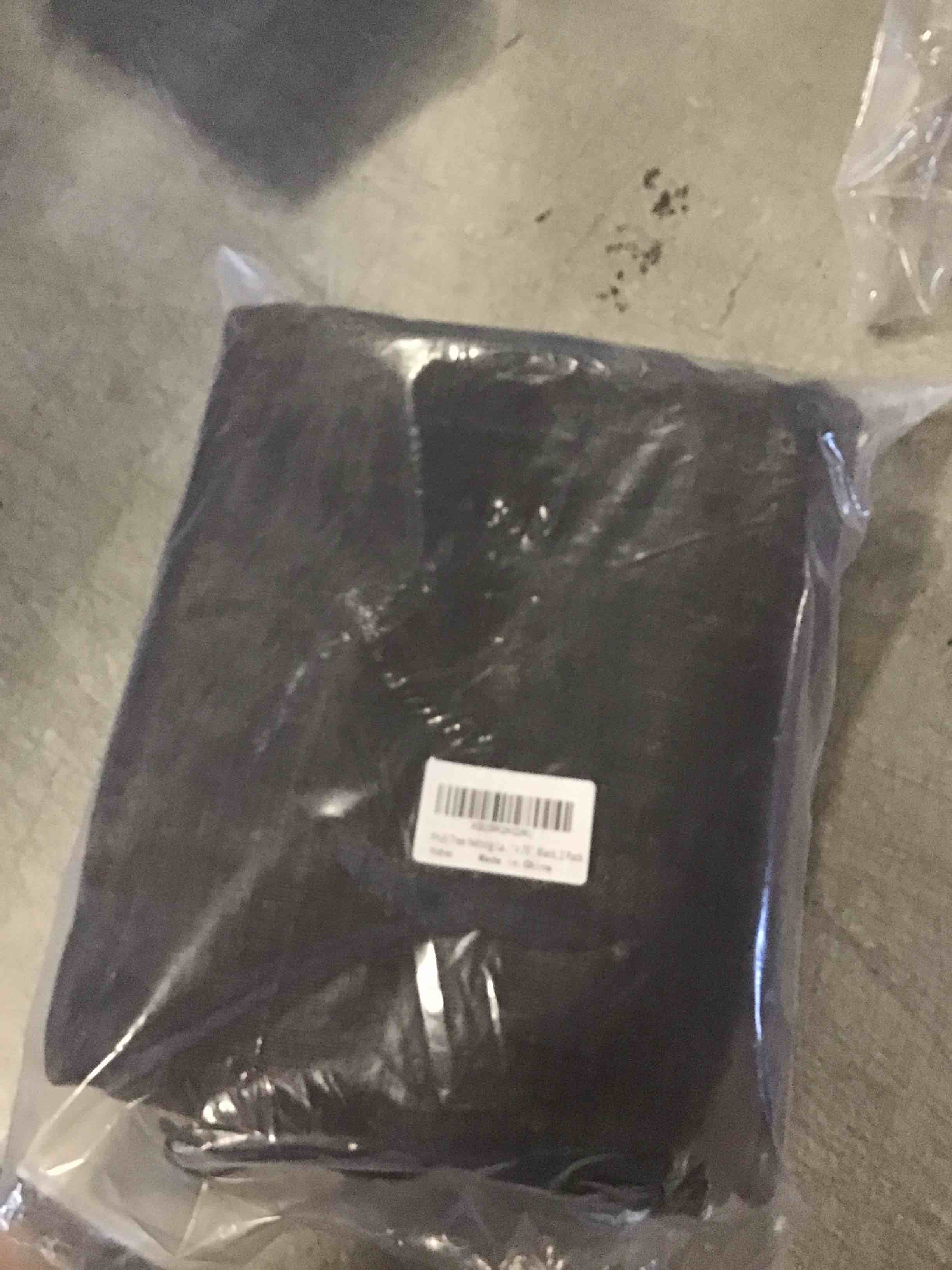 https://s3.amazonaws.com/lotting-images-prod/bidfta/PNK0338516_1728481639019.jpeg