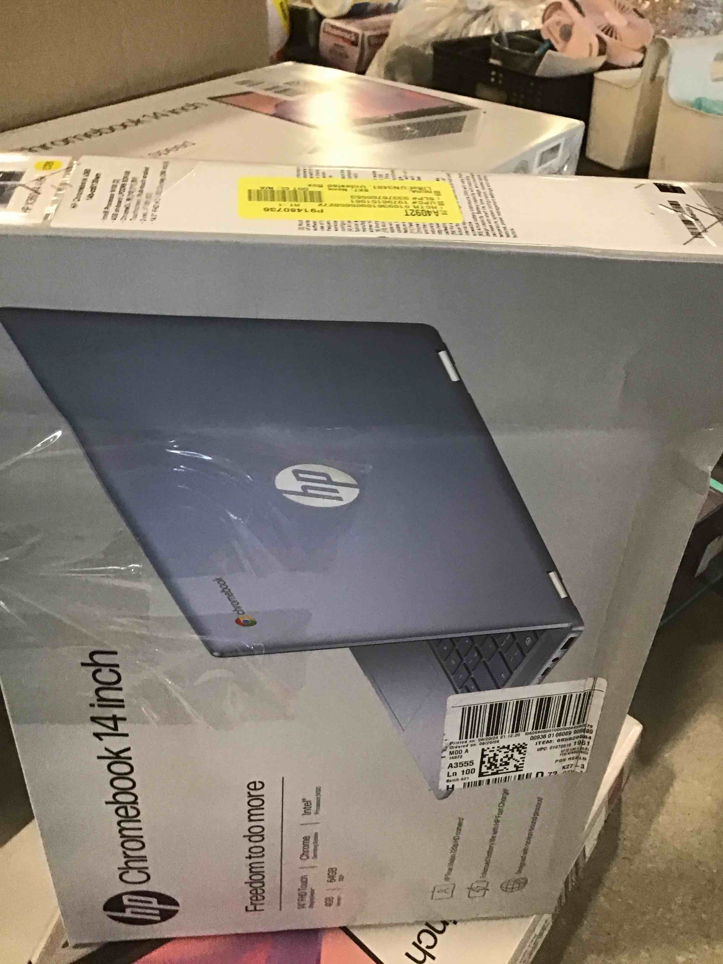 https://s3.amazonaws.com/lotting-images-prod/bidfta/PNK0338719_1728388982955.jpeg