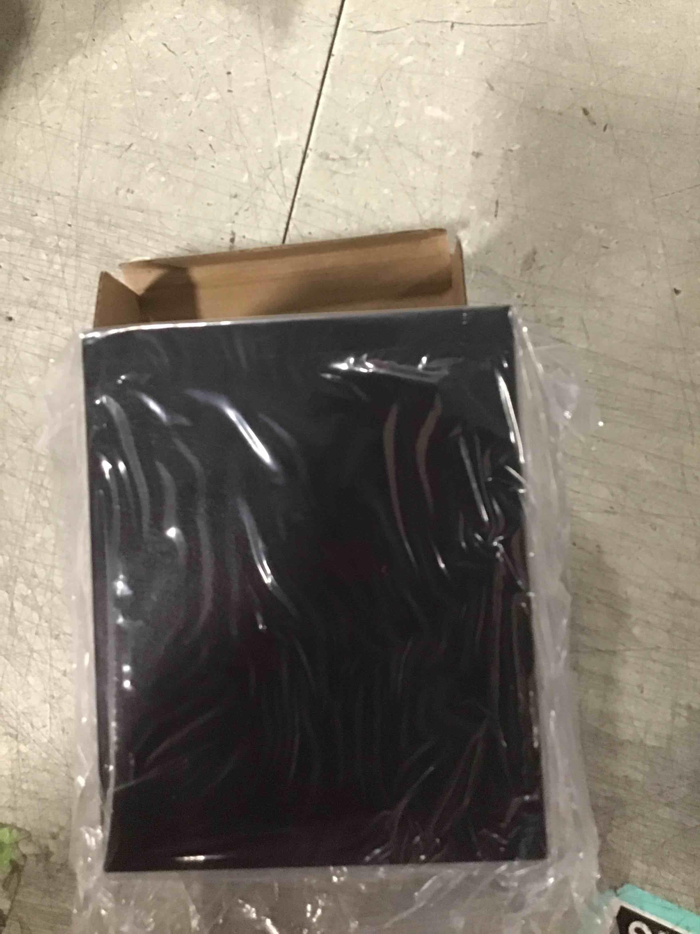 https://s3.amazonaws.com/lotting-images-prod/bidfta/PNK0339888_1727811920104.jpeg