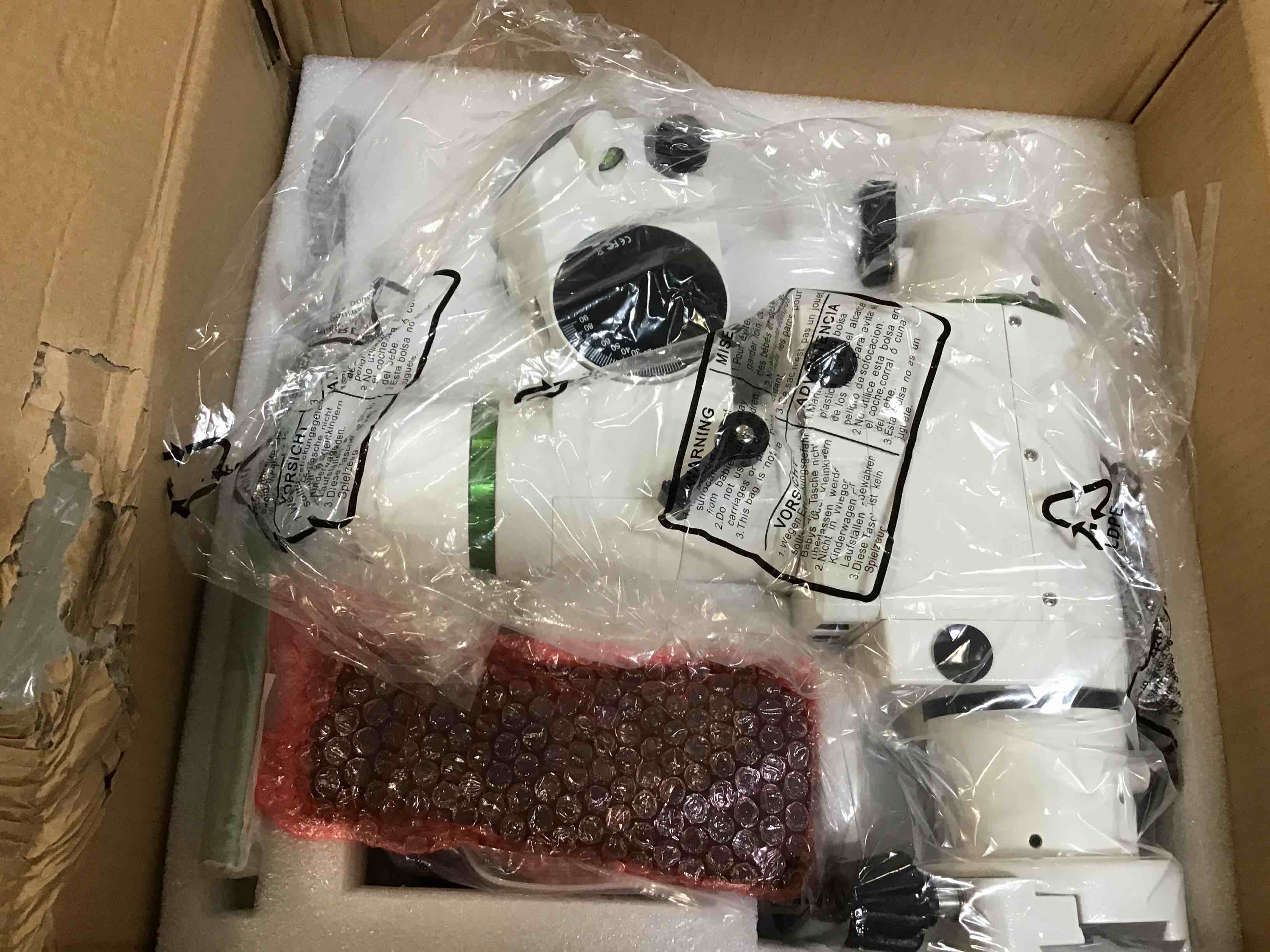 https://s3.amazonaws.com/lotting-images-prod/bidfta/PNK0340670_1728400261580.jpeg