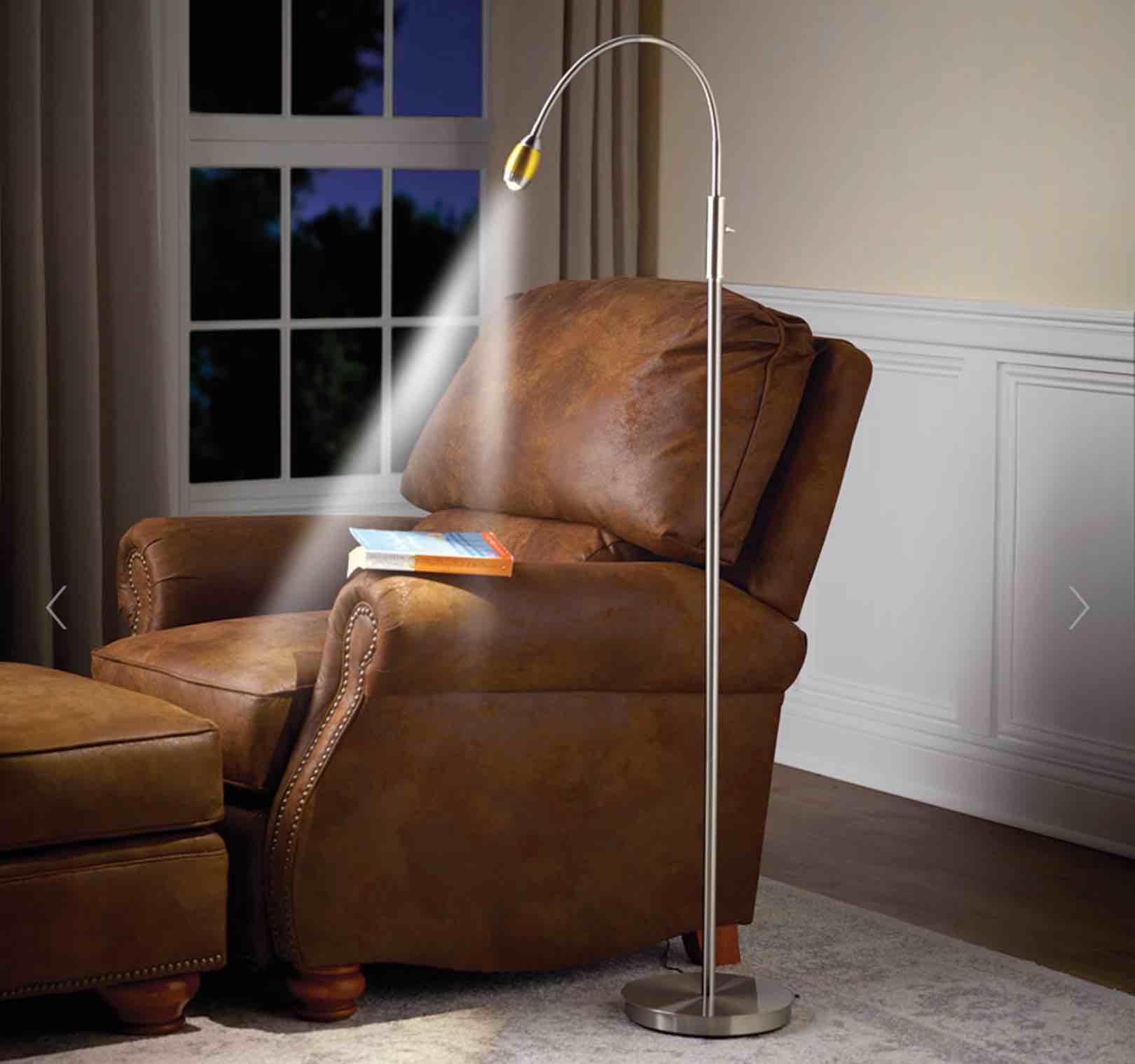 The Brightness Zooming Natural Light Lamp