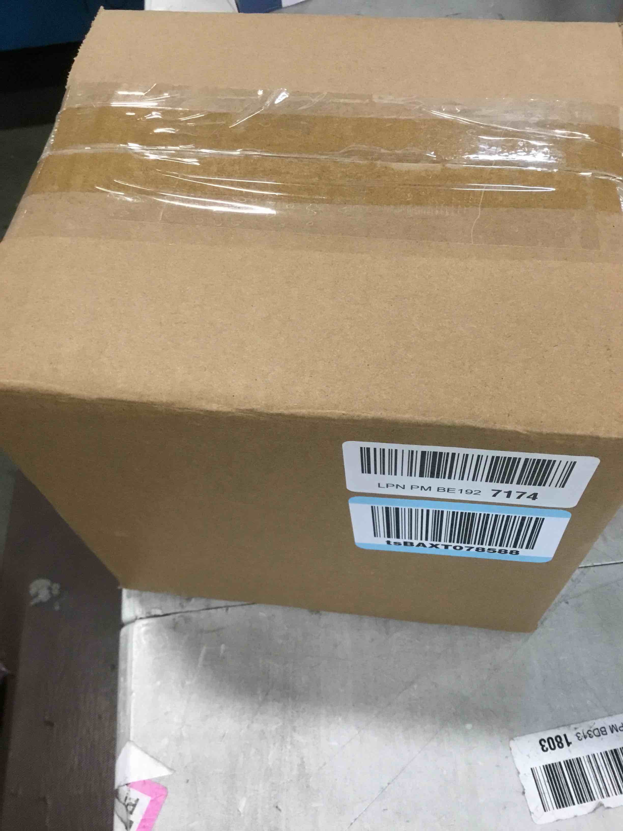 https://s3.amazonaws.com/lotting-images-prod/bidfta/PNK0342183_1728495287076.jpeg