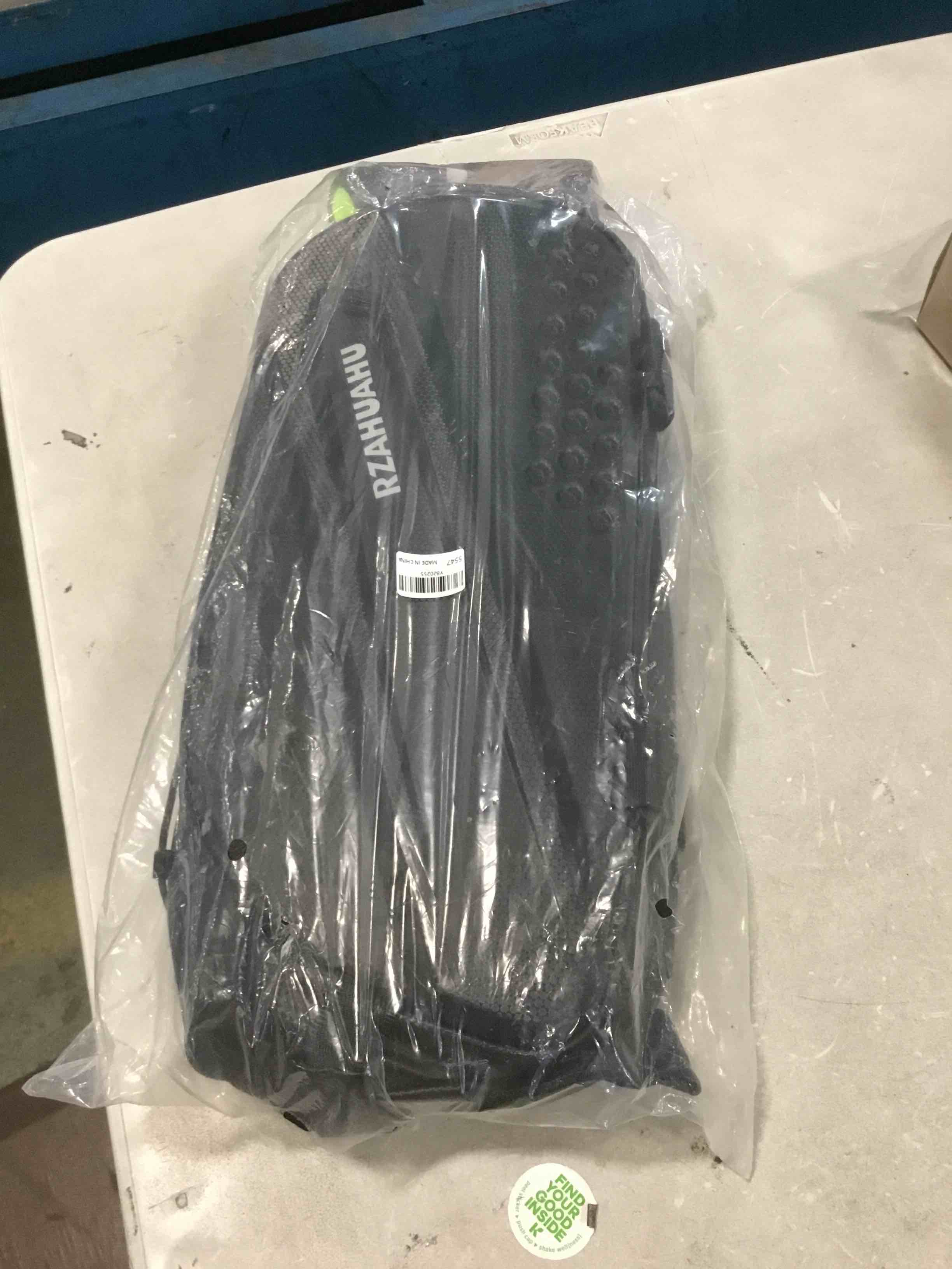 https://s3.amazonaws.com/lotting-images-prod/bidfta/PNK0342246_1728488206367.jpeg
