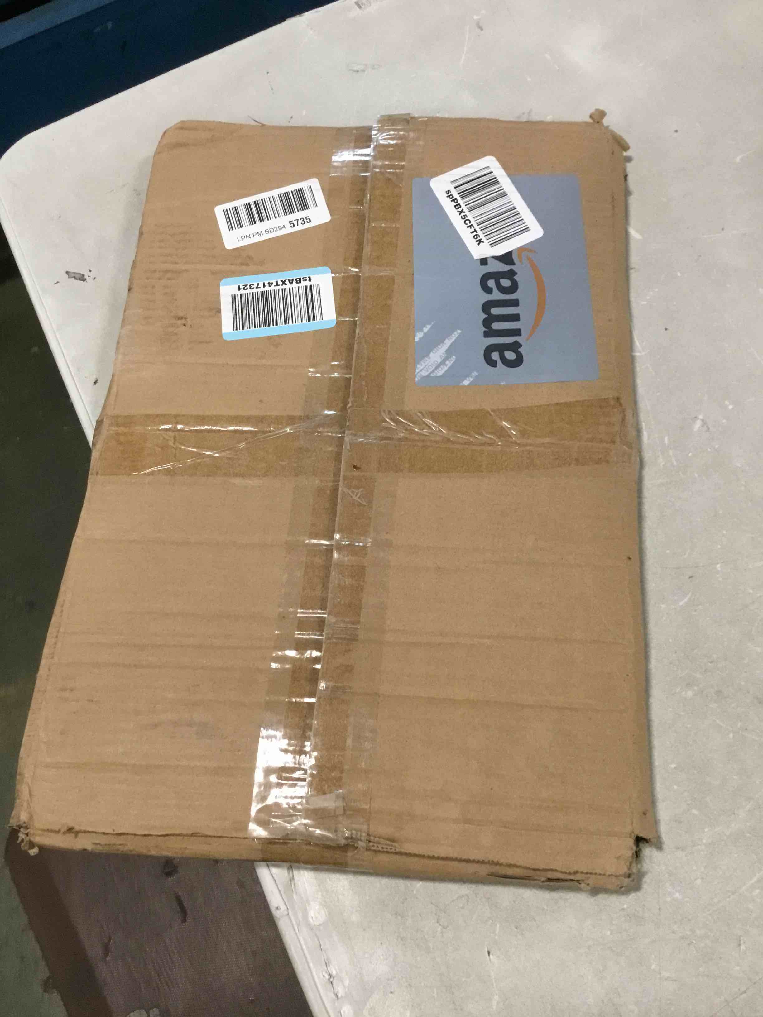 https://s3.amazonaws.com/lotting-images-prod/bidfta/PNK0342324_1728477433261.jpeg