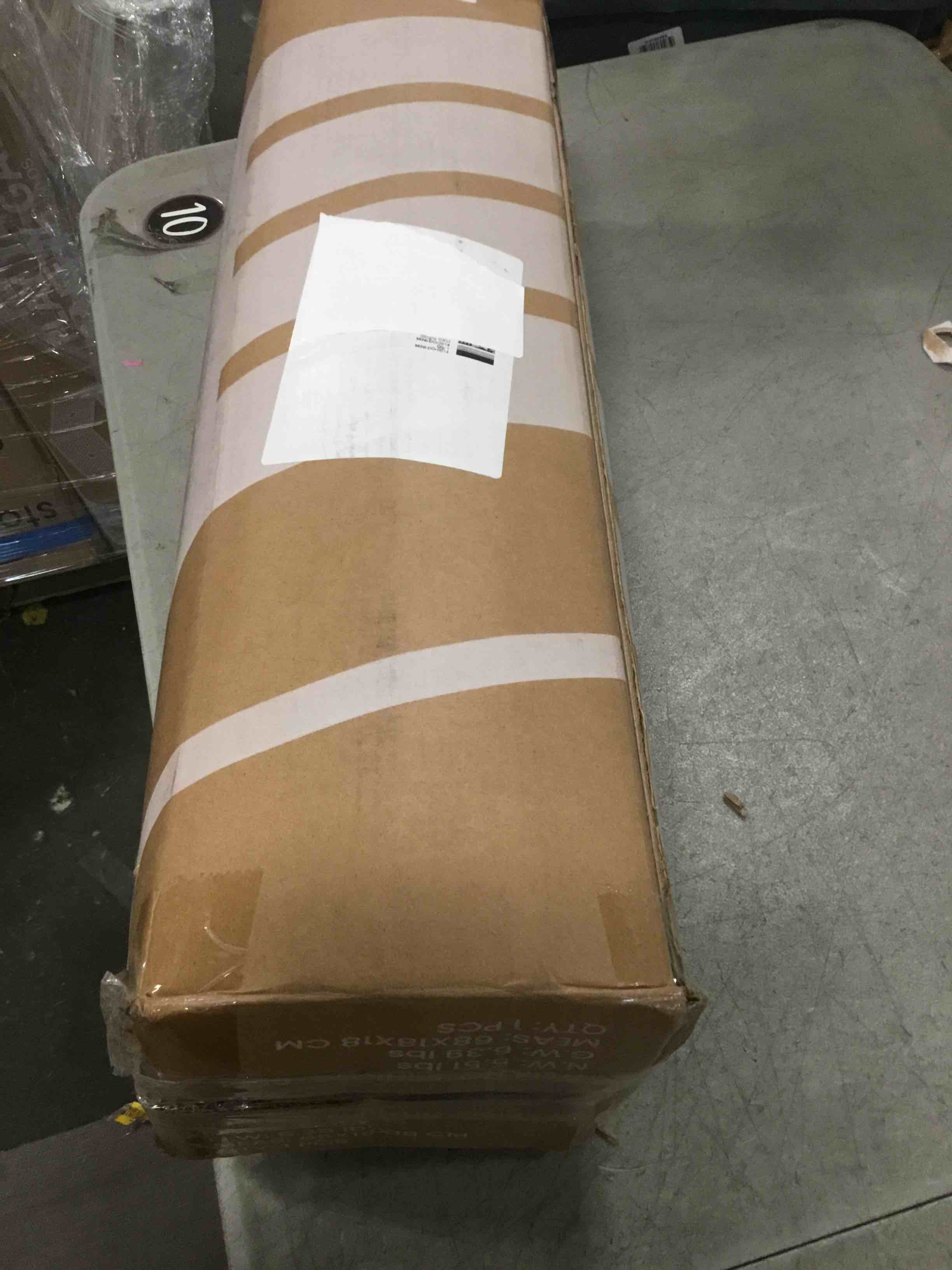 https://s3.amazonaws.com/lotting-images-prod/bidfta/PNK0343176_1728042441415.jpeg