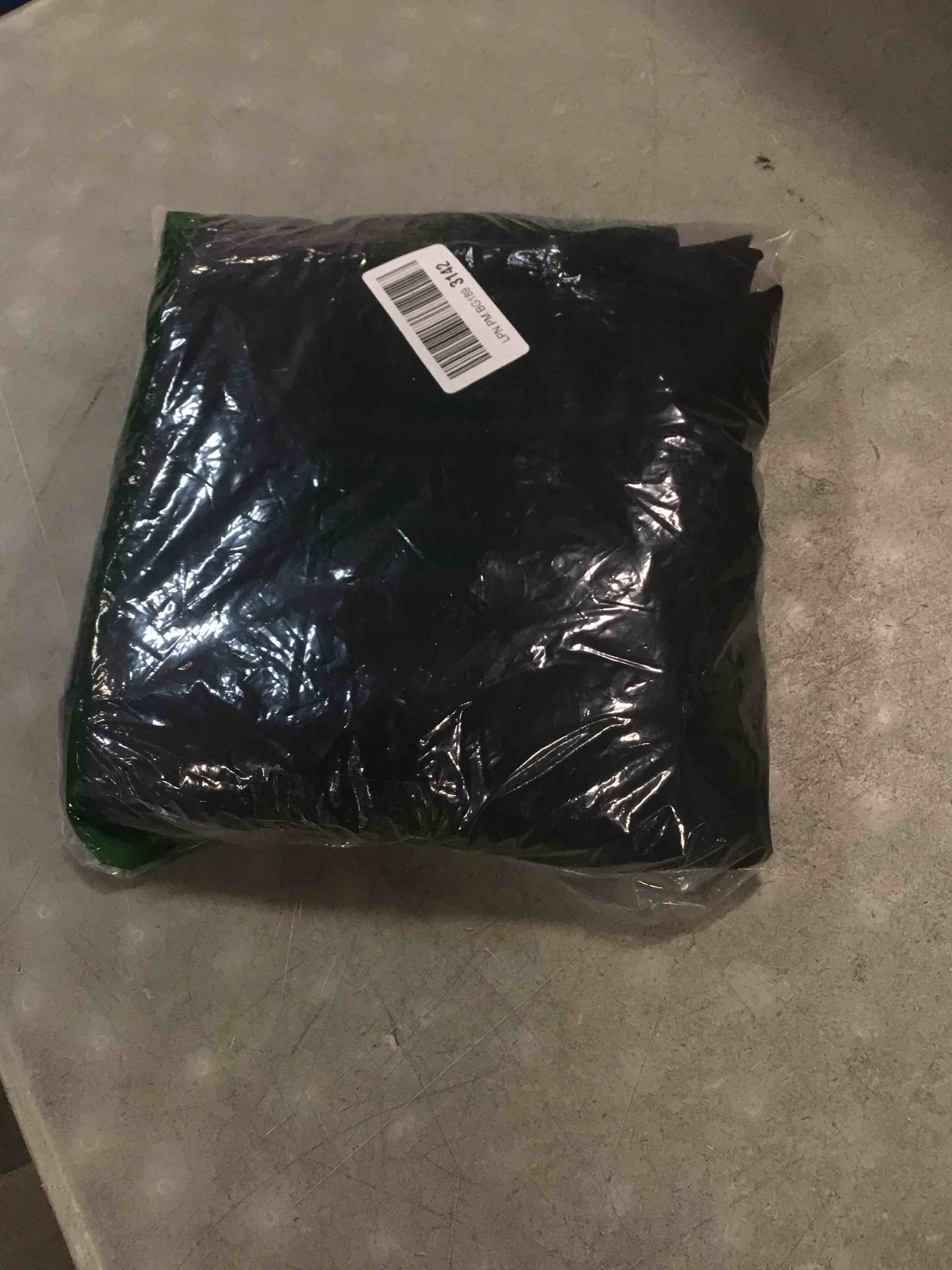 https://s3.amazonaws.com/lotting-images-prod/bidfta/PNK0343823_1727800191242.jpeg