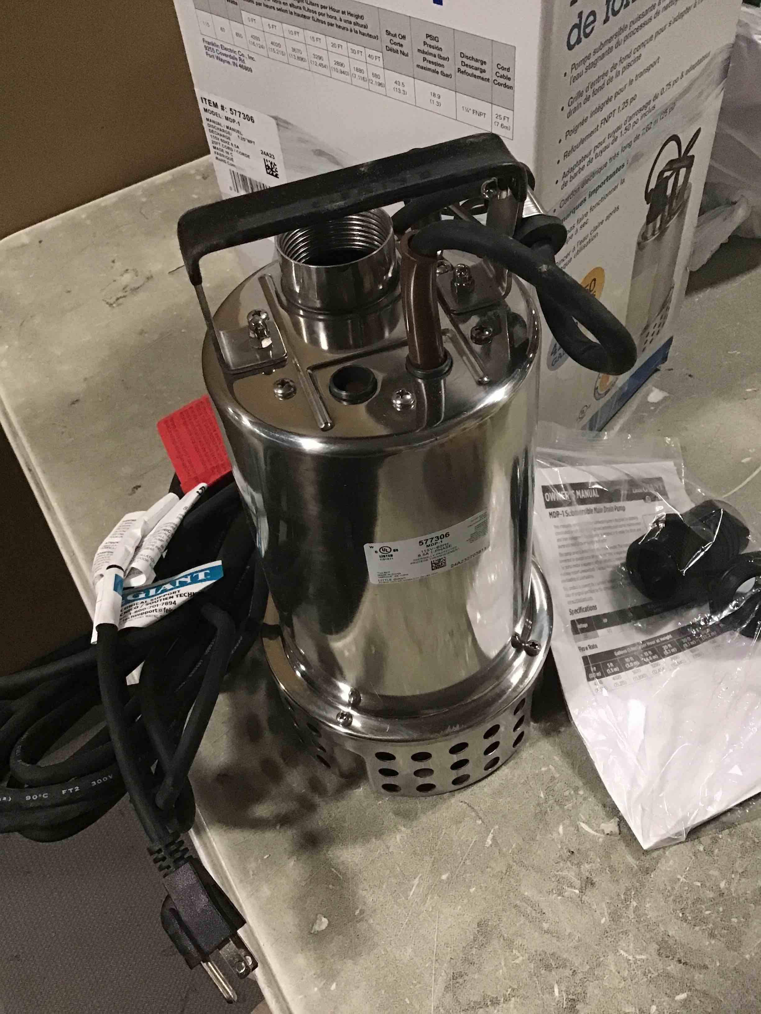 https://s3.amazonaws.com/lotting-images-prod/bidfta/PNK0347966_1727783527700.jpeg