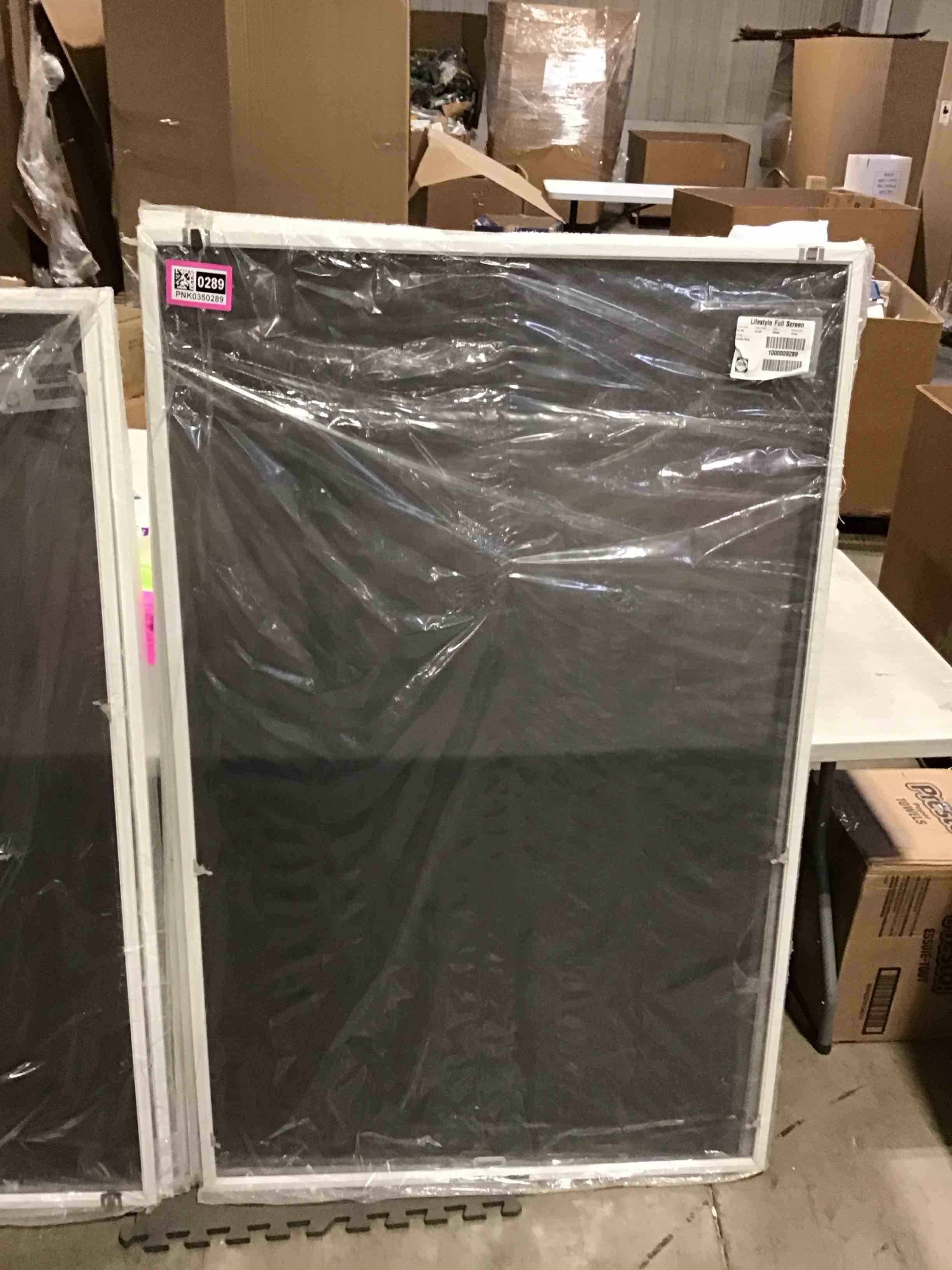 https://s3.amazonaws.com/lotting-images-prod/bidfta/PNK0350287_1733511619312.jpeg