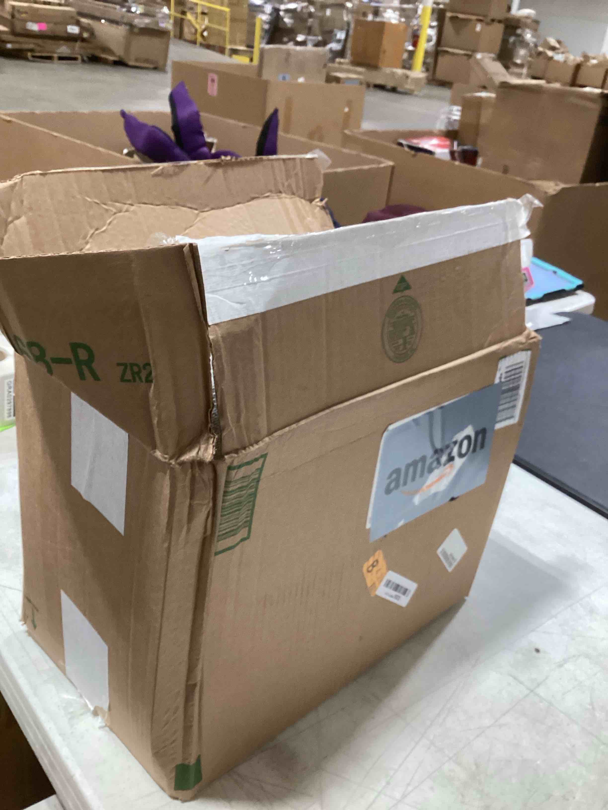 https://s3.amazonaws.com/lotting-images-prod/bidfta/PNK0350600_1733326092026.jpeg