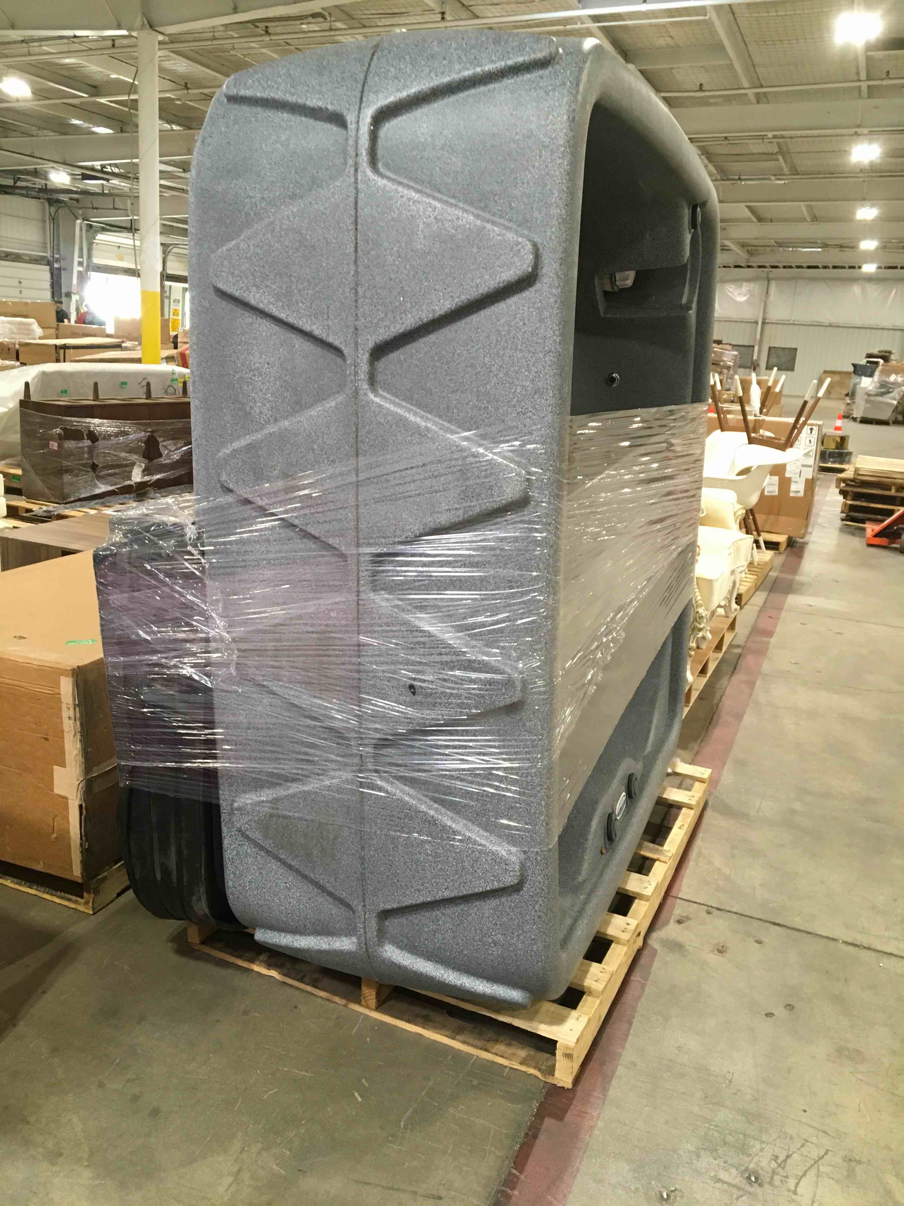 AquaRest Discover AR400 4Person 20Jet Plug & Play Hot Tub with Ozonator