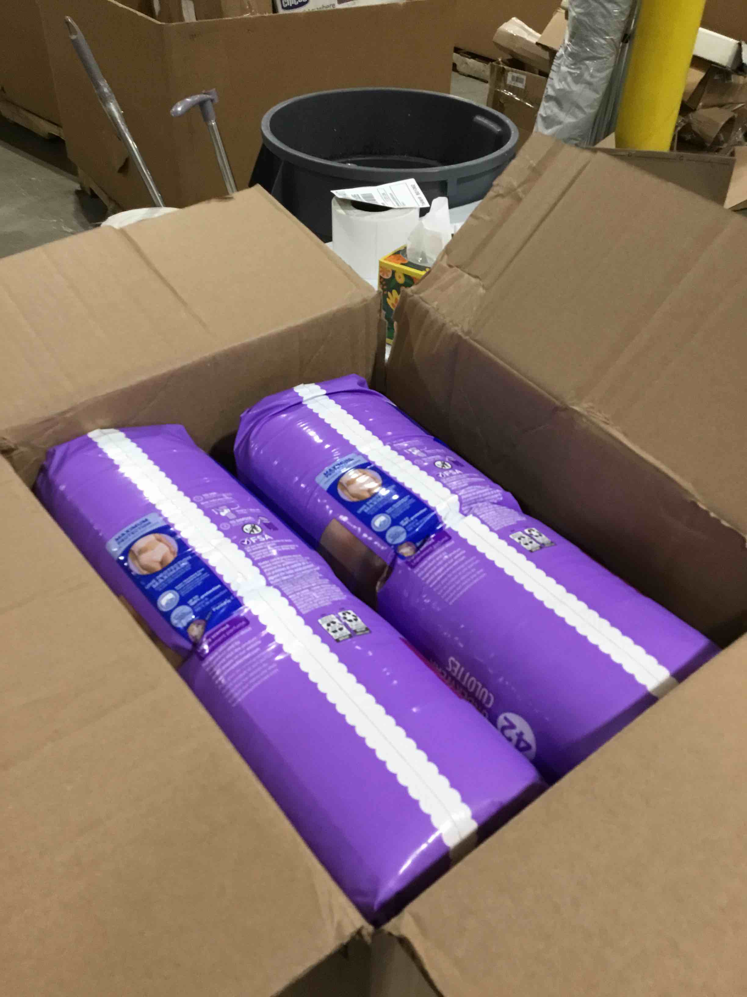 https://s3.amazonaws.com/lotting-images-prod/bidfta/PNK0352036_1732628608539.jpeg