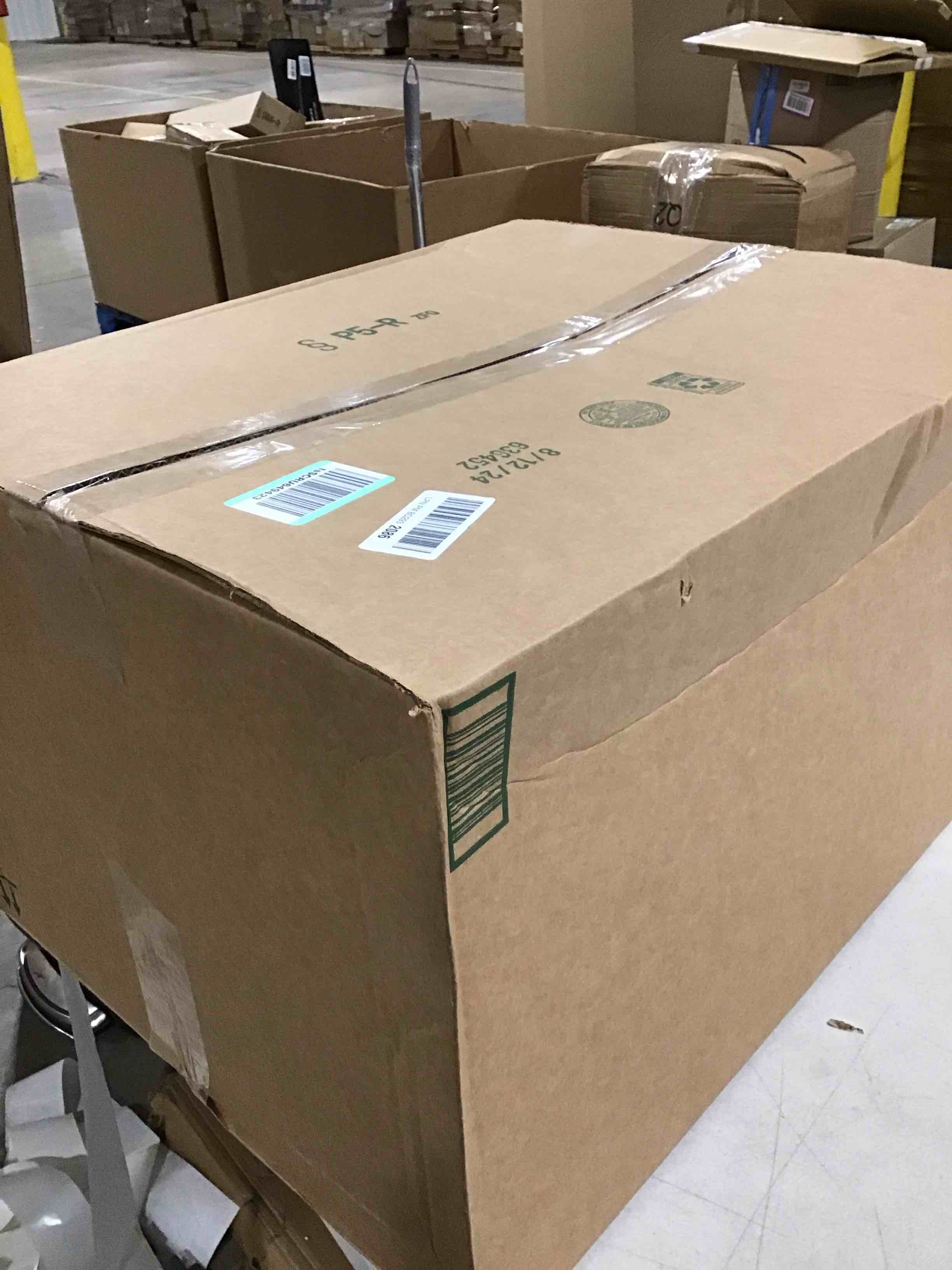 https://s3.amazonaws.com/lotting-images-prod/bidfta/PNK0352601_1731616330428.jpeg