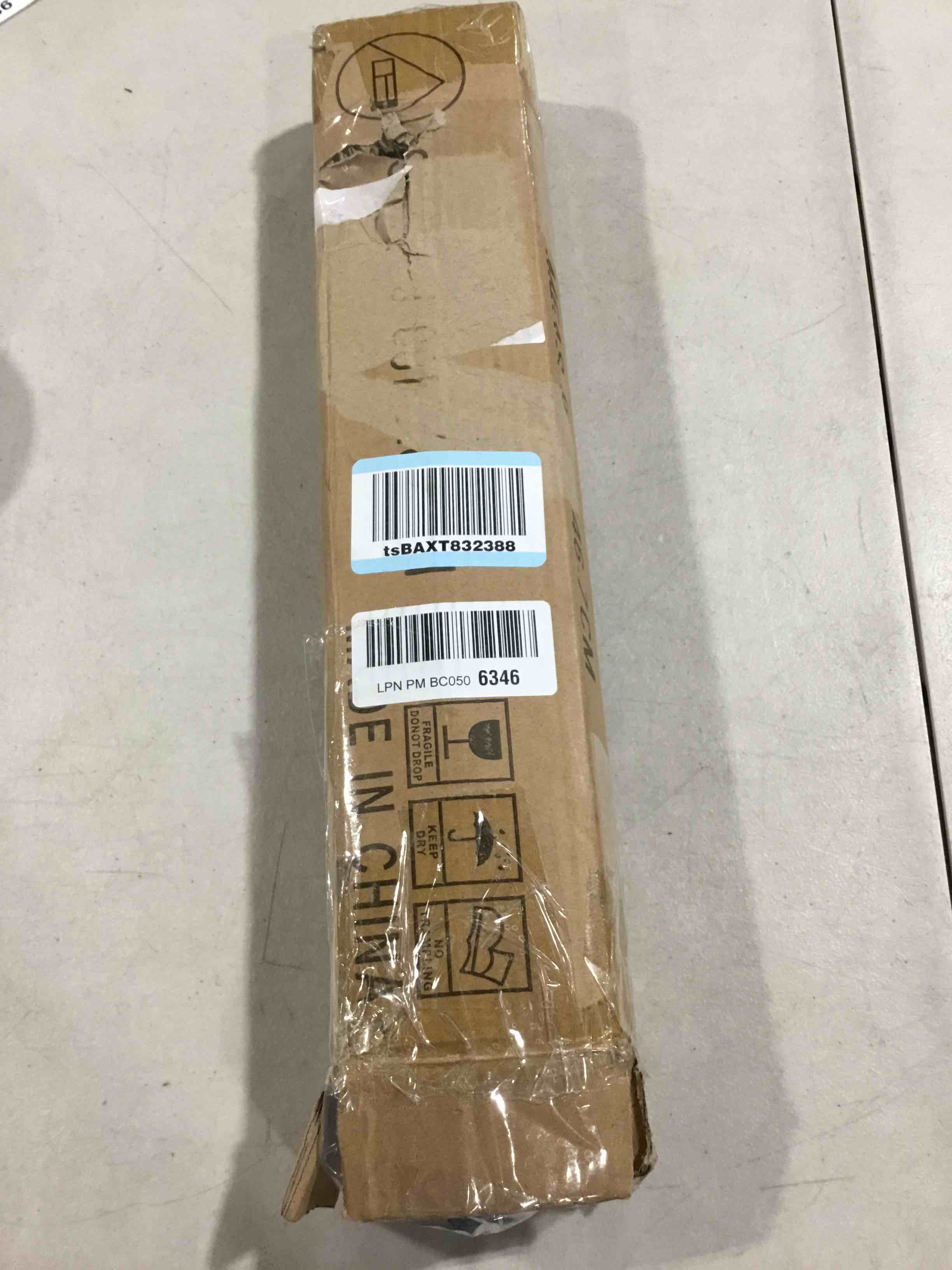 https://s3.amazonaws.com/lotting-images-prod/bidfta/PNK0352960_1731327367478.jpeg