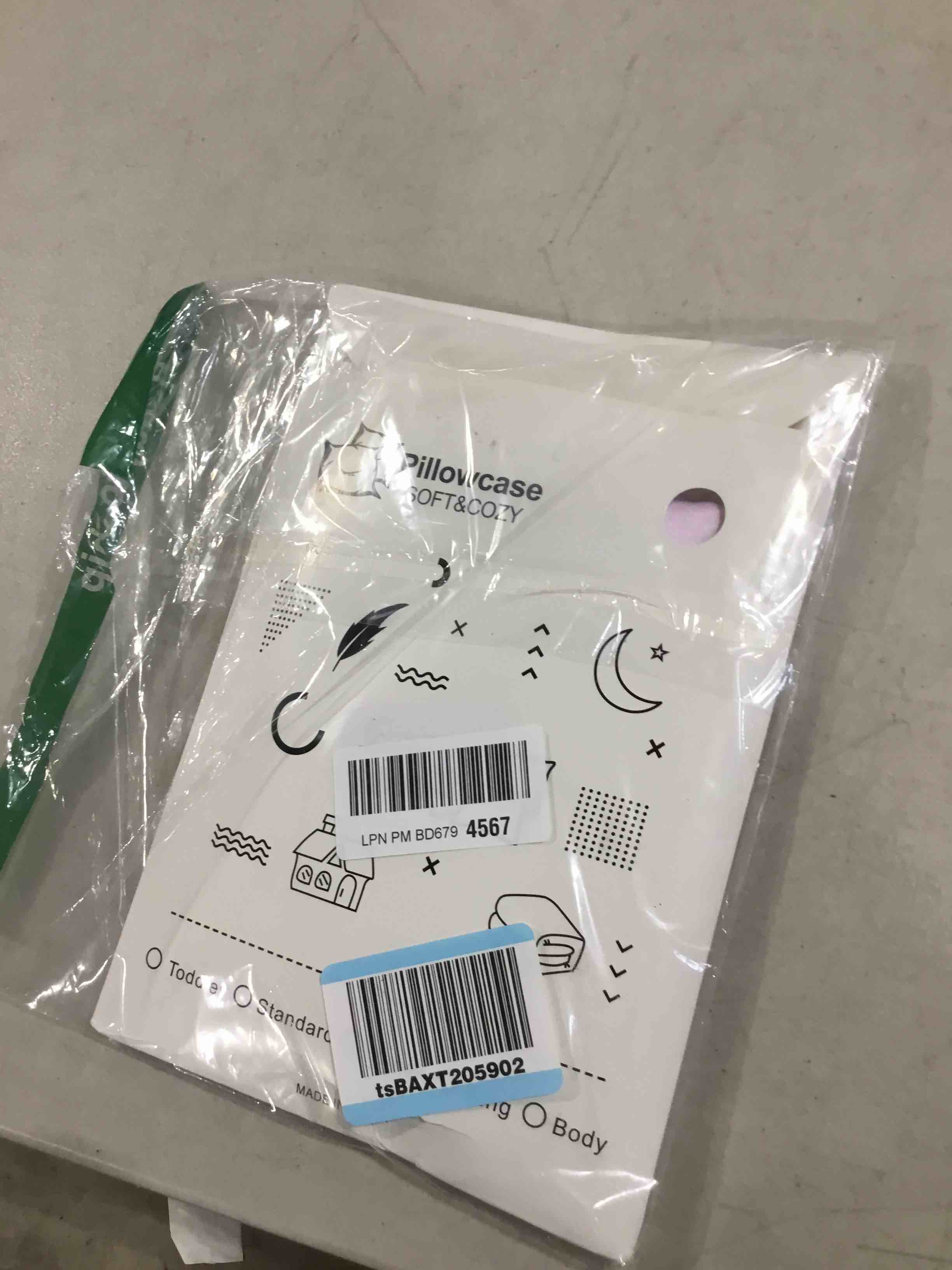 https://s3.amazonaws.com/lotting-images-prod/bidfta/PNK0353170_1730904847790.jpeg