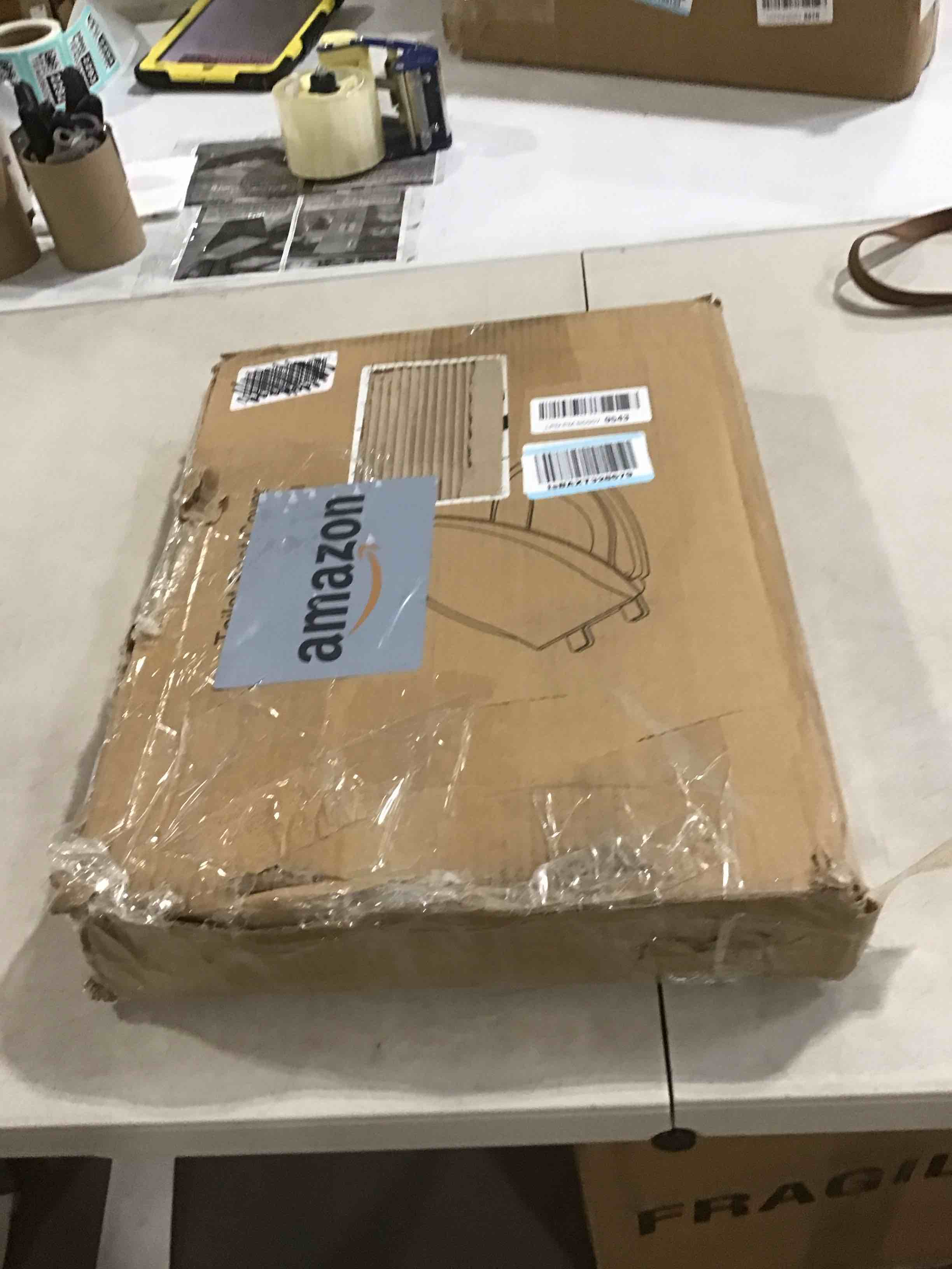 https://s3.amazonaws.com/lotting-images-prod/bidfta/PNK0353910_1730295466186.jpeg