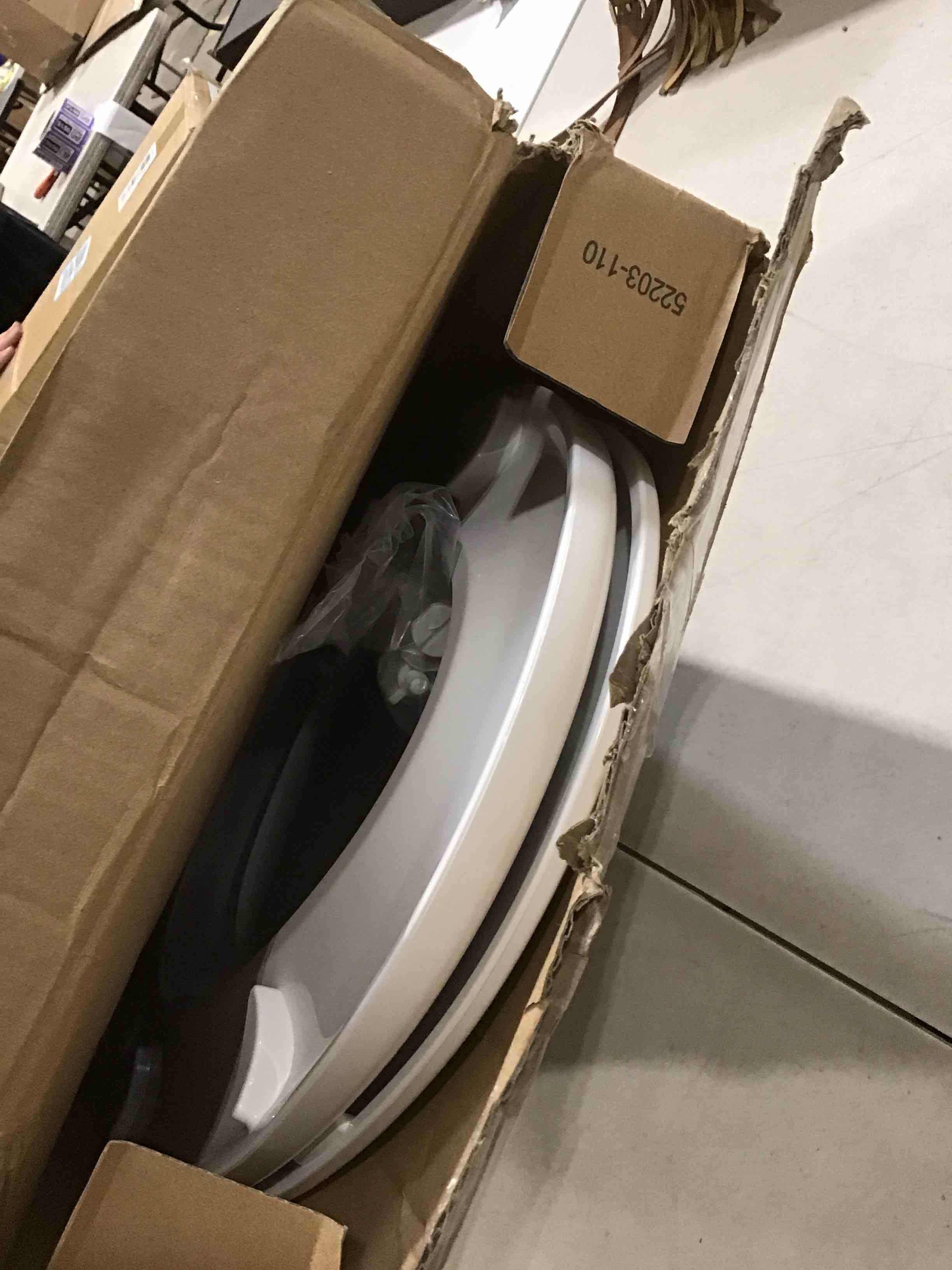 https://s3.amazonaws.com/lotting-images-prod/bidfta/PNK0353910_1730295491586.jpeg